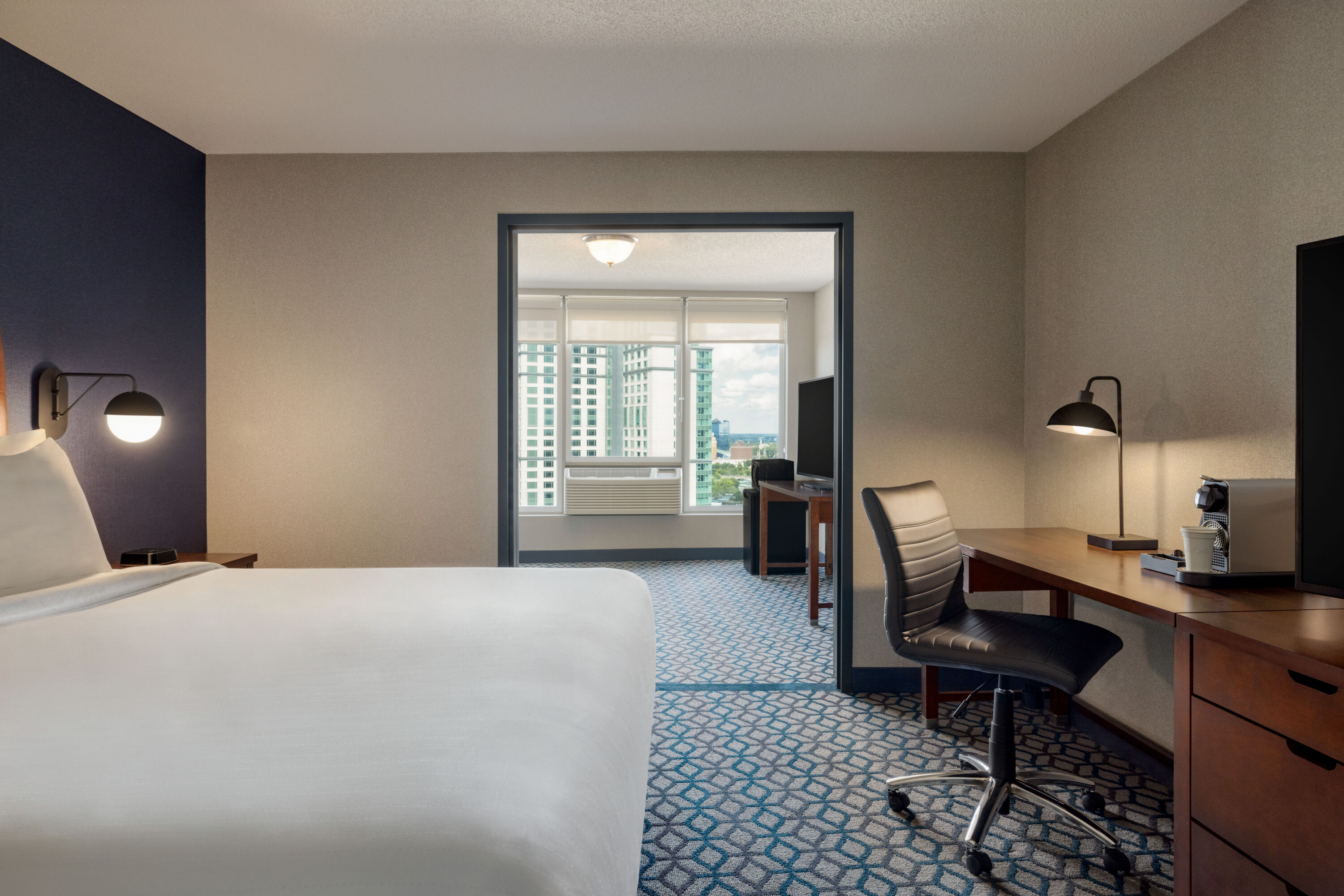 Wyndham Fallsview Hotel suite in Niagara Falls, Ontario