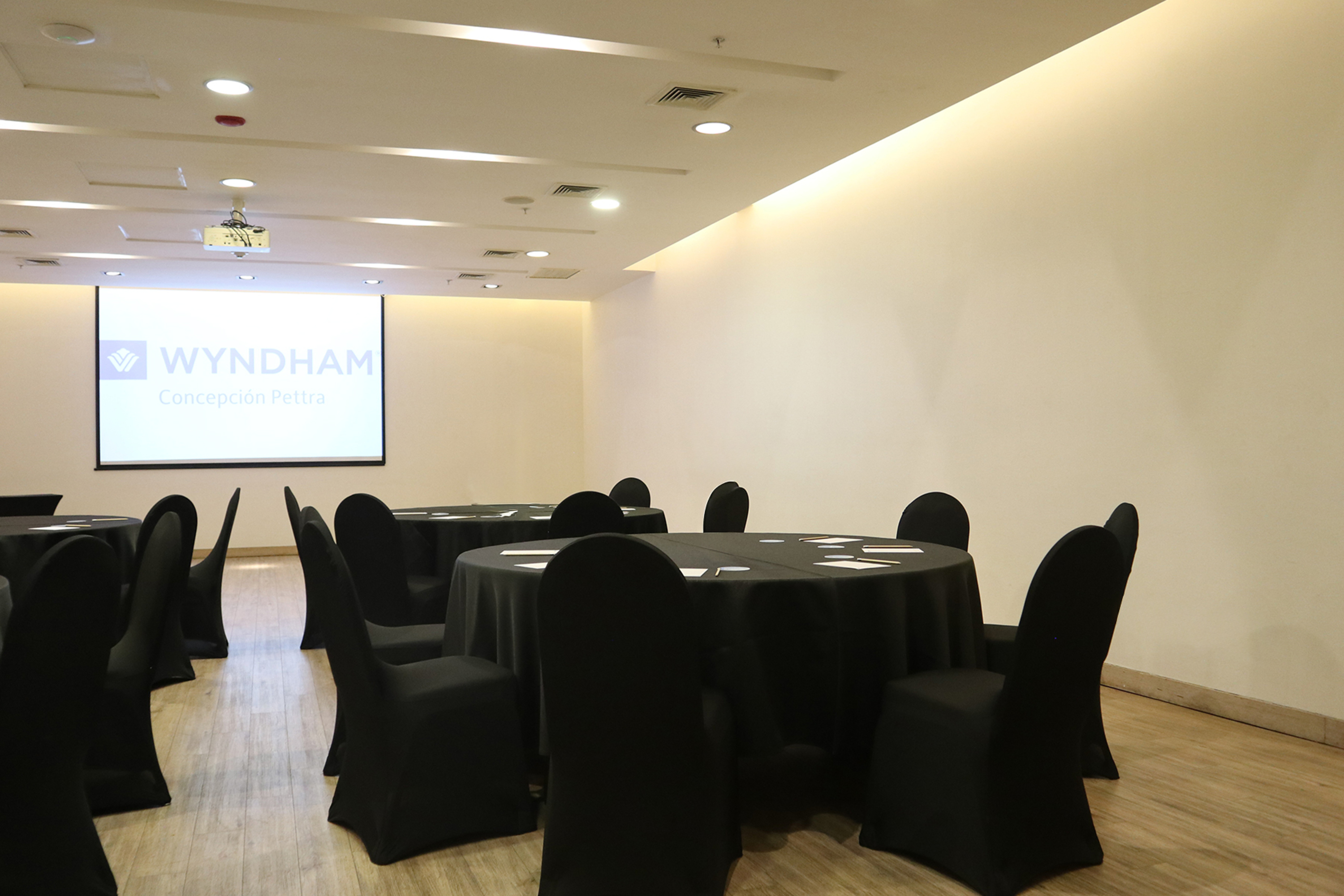 Meeting room at Wyndham Concepcion Pettra in Concepcion, Other than US/Canada