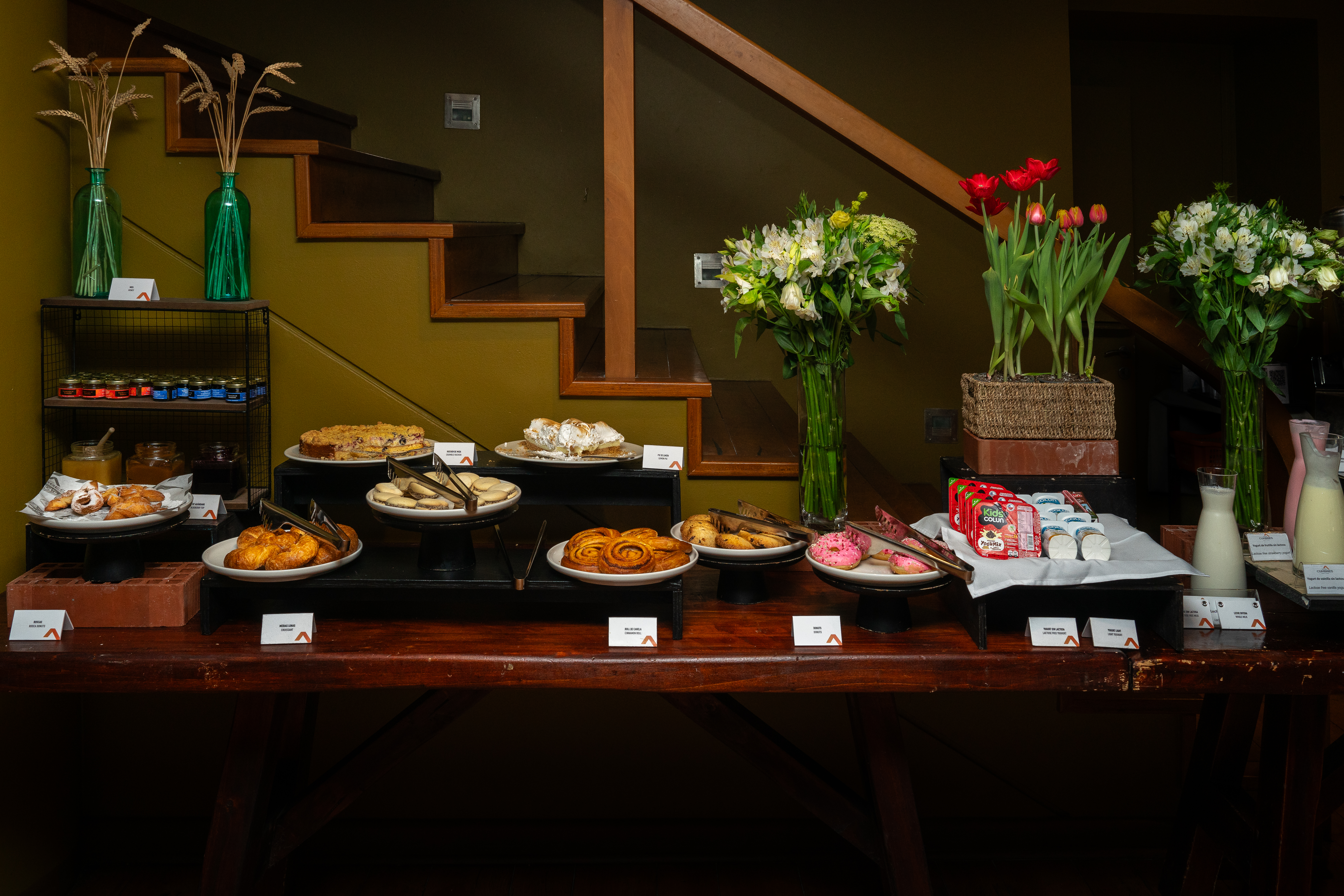 Wyndham Puerto Varas Pettra restaurant in Puerto Varas, Other than US/Canada