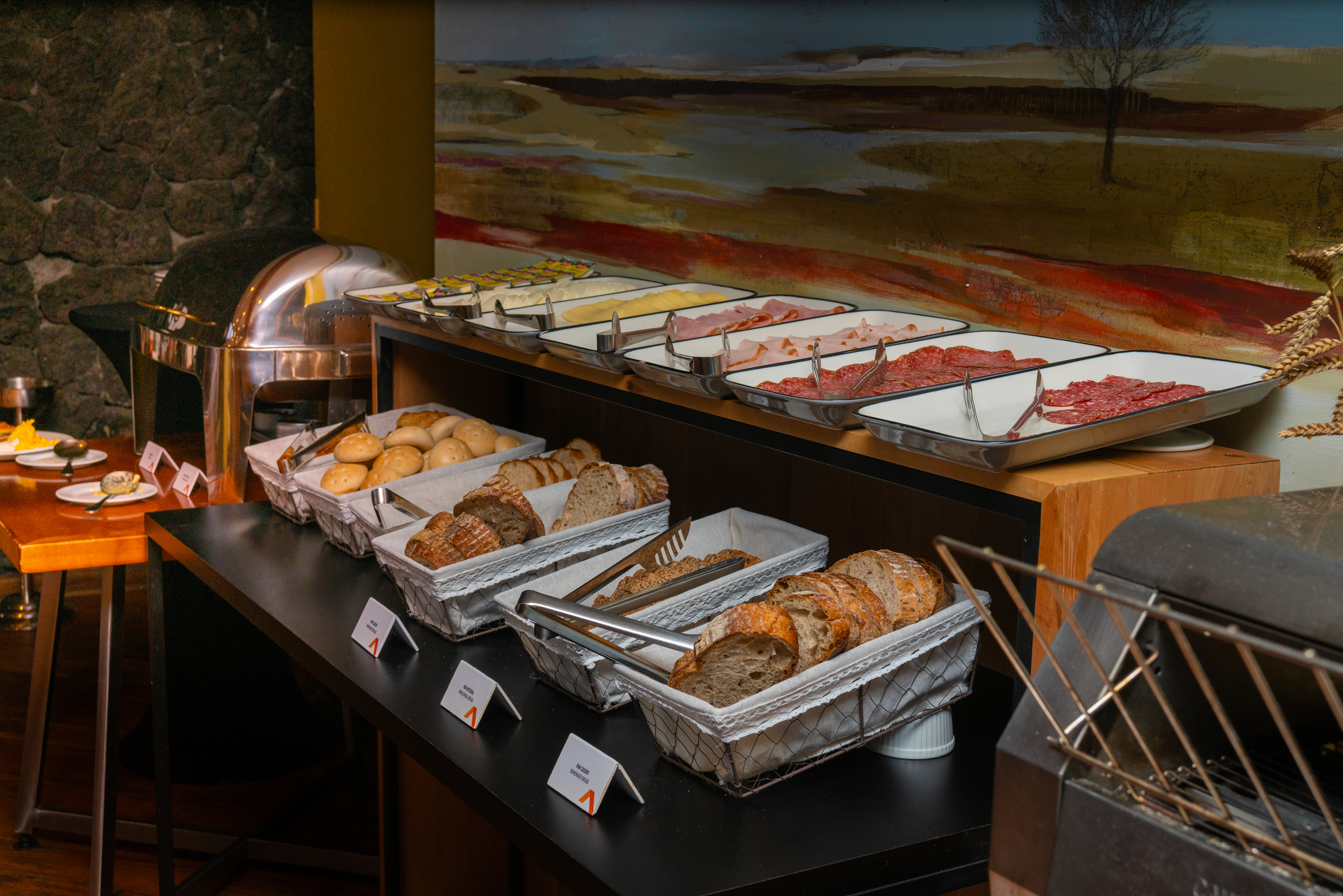 Wyndham Puerto Varas Pettra restaurant in Puerto Varas, Other than US/Canada