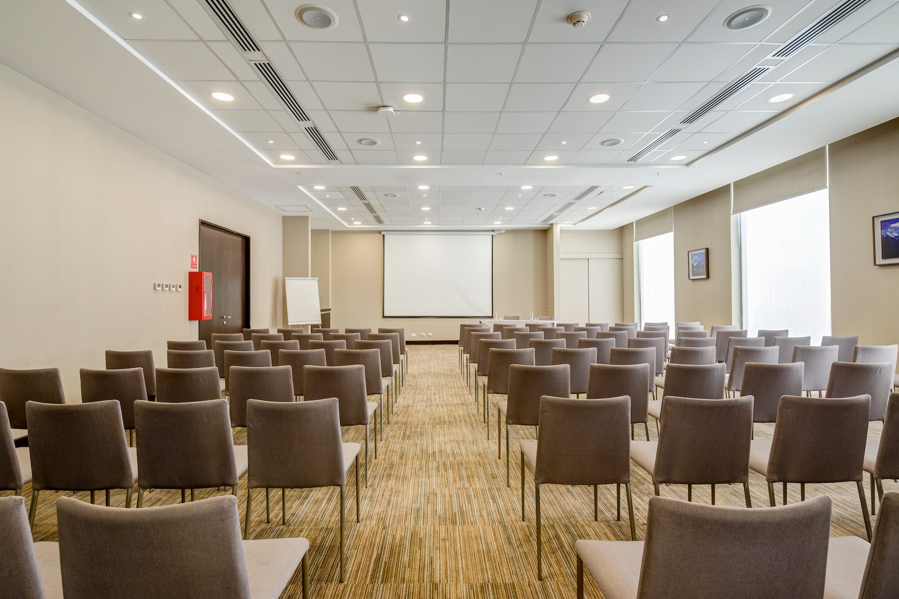 Conference room at Wyndham Santiago Aeropuerto in Santiago, Other than US/Canada