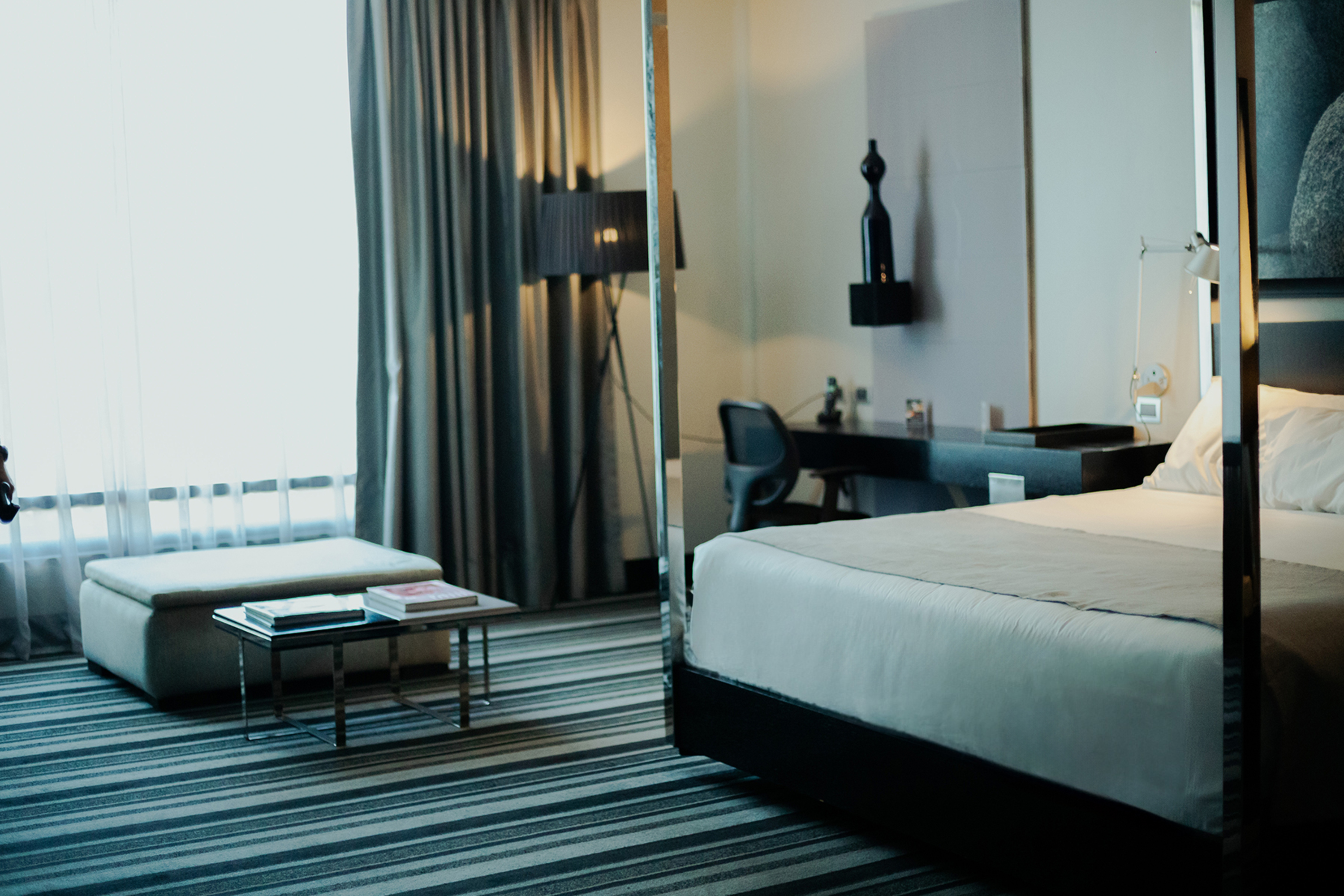 Guest room at the Wyndham Santiago Pettra in Santiago, Other than US/Canada