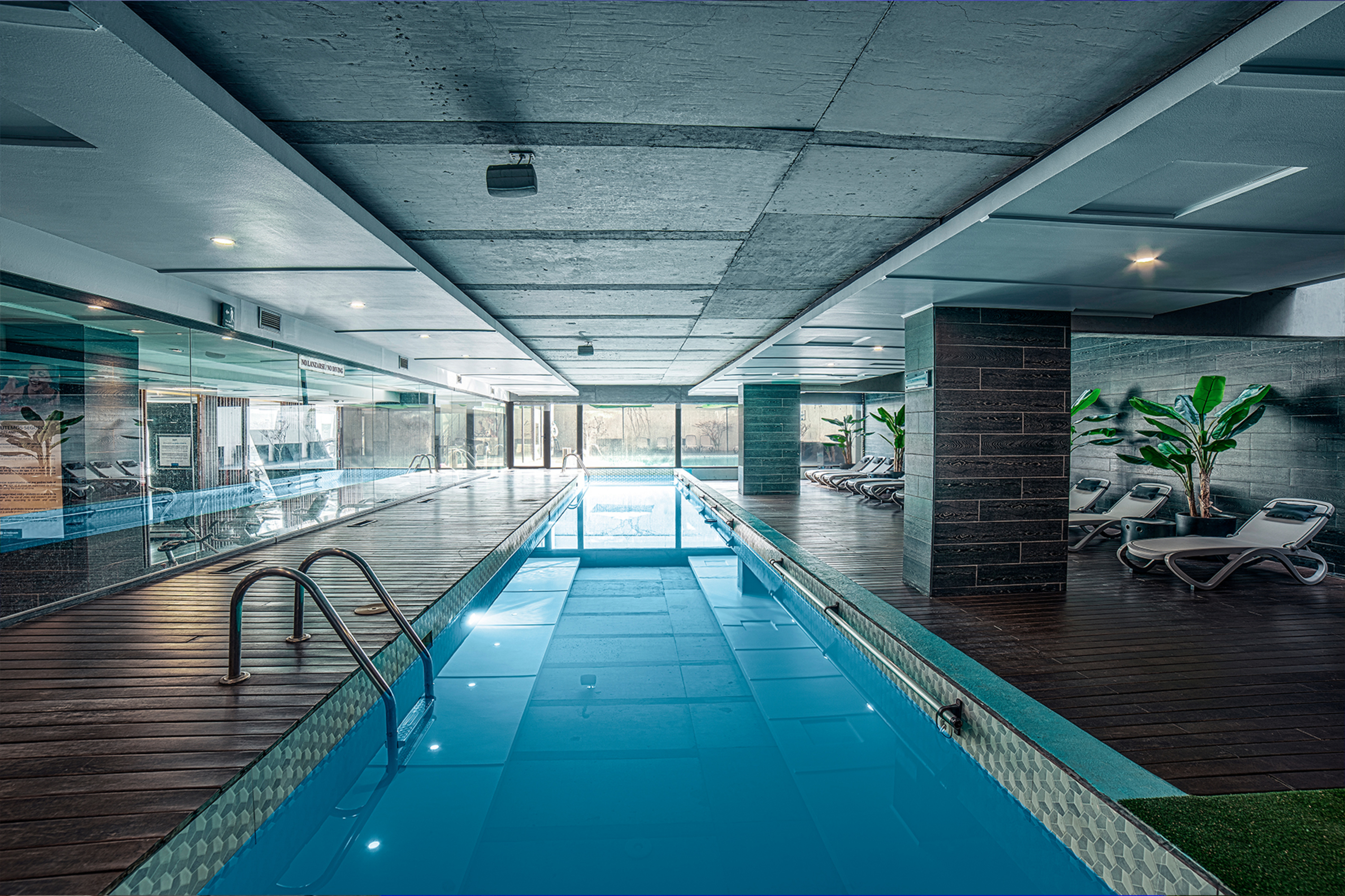 Pool at the Wyndham Santiago Pettra in Santiago, Other than US/Canada