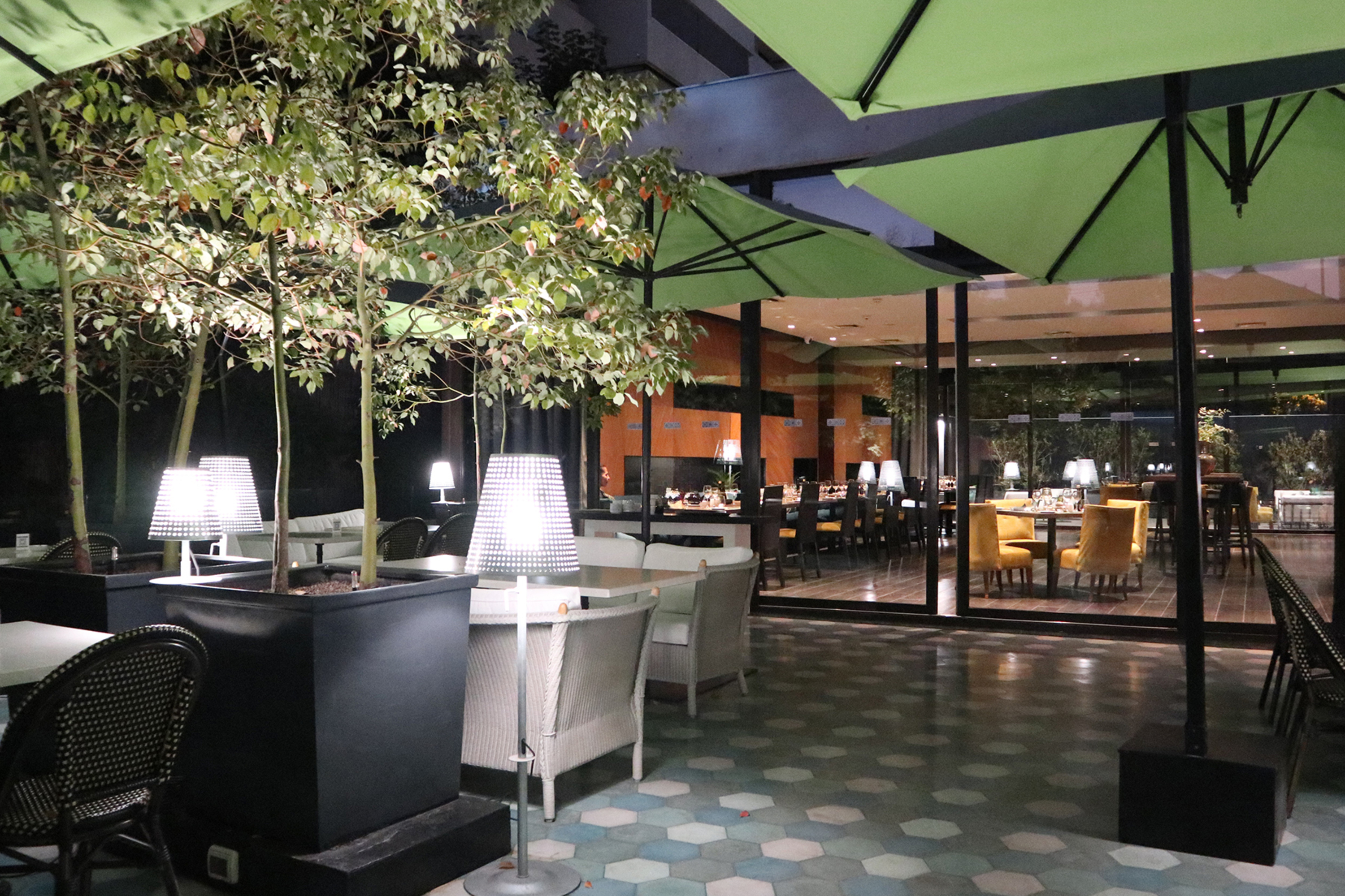 Wyndham Santiago Pettra restaurant in Santiago, Other than US/Canada