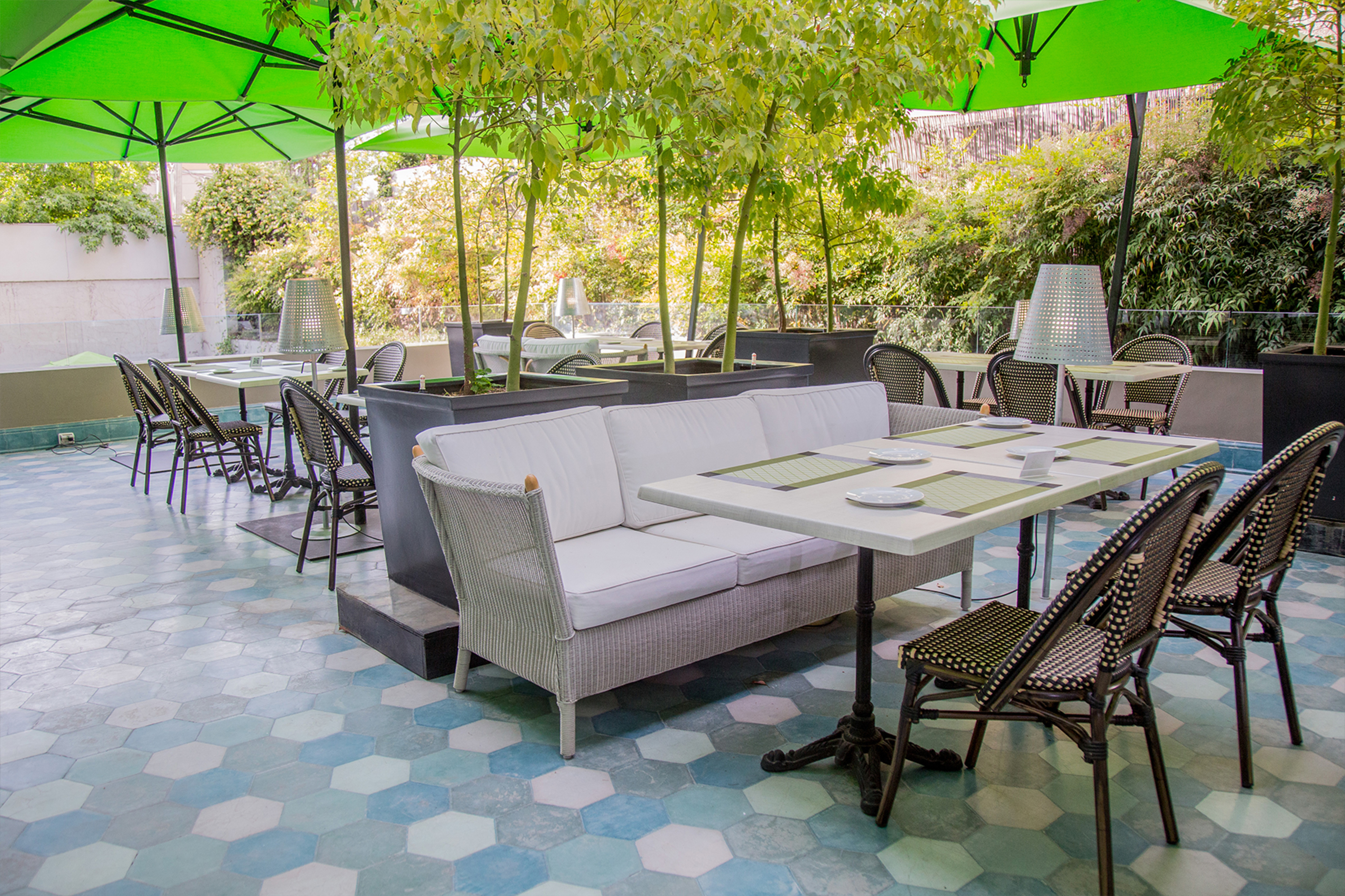 Wyndham Santiago Pettra restaurant in Santiago, Other than US/Canada