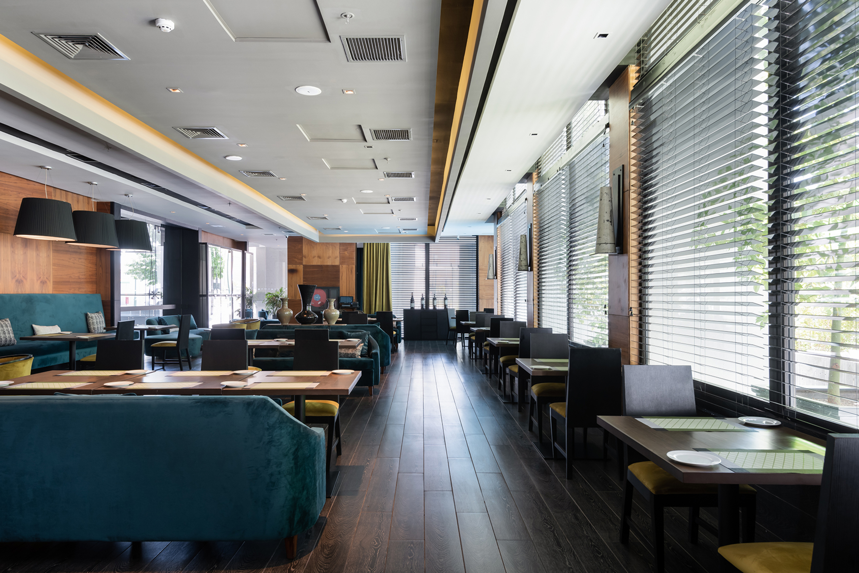 Wyndham Santiago Pettra restaurant in Santiago, Other than US/Canada