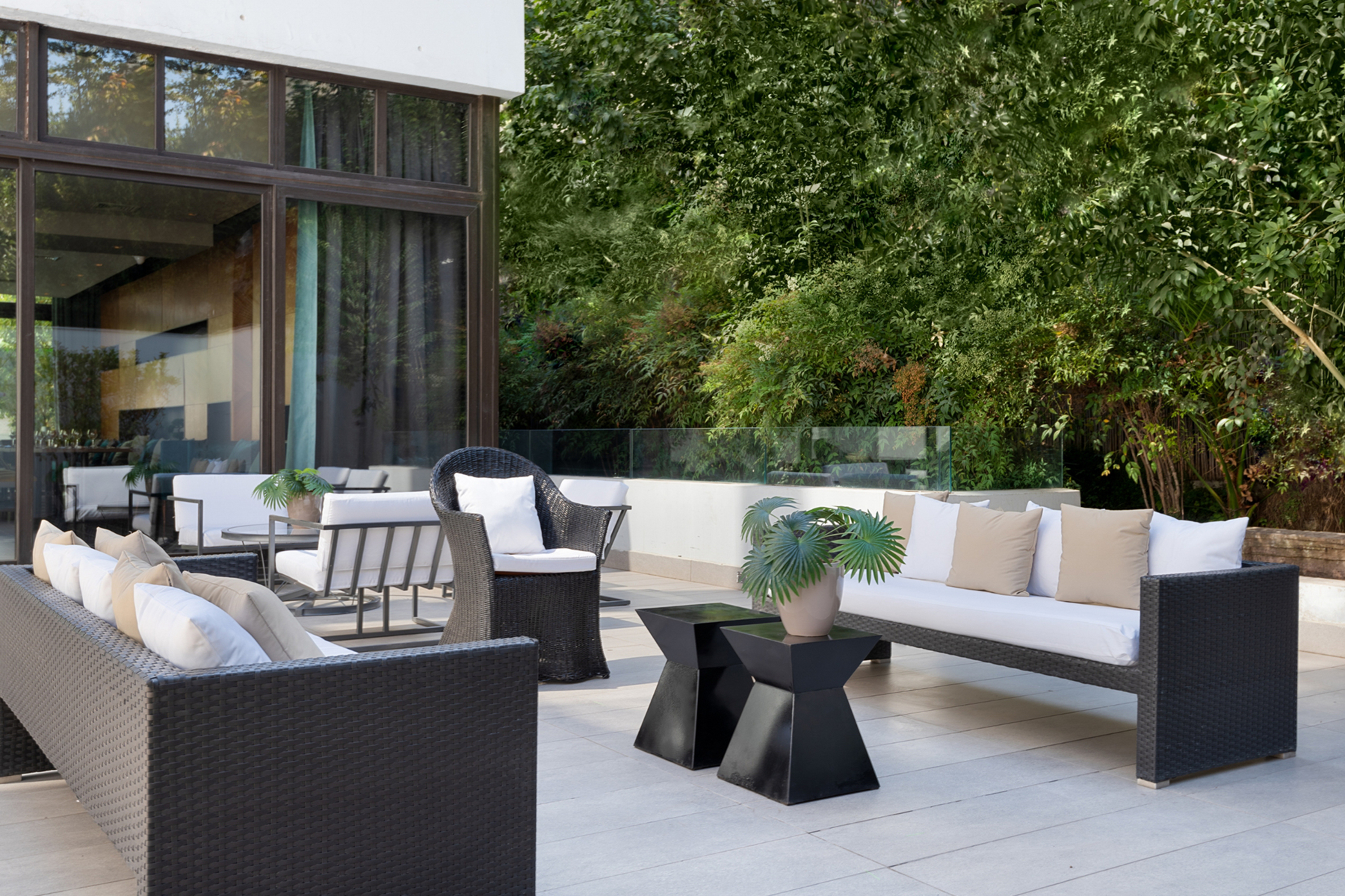 Wyndham Santiago Pettra restaurant in Santiago, Other than US/Canada