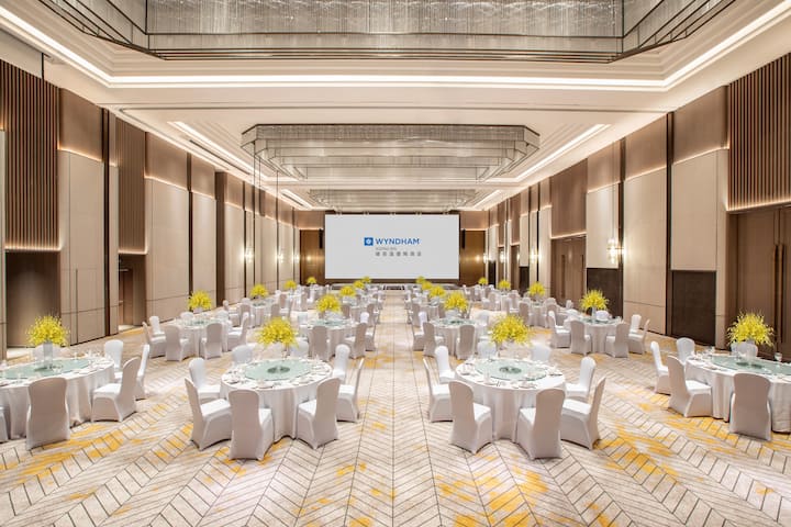 Wyndham Xiongan ballroom wedding in Baoding, Other than US/Canada