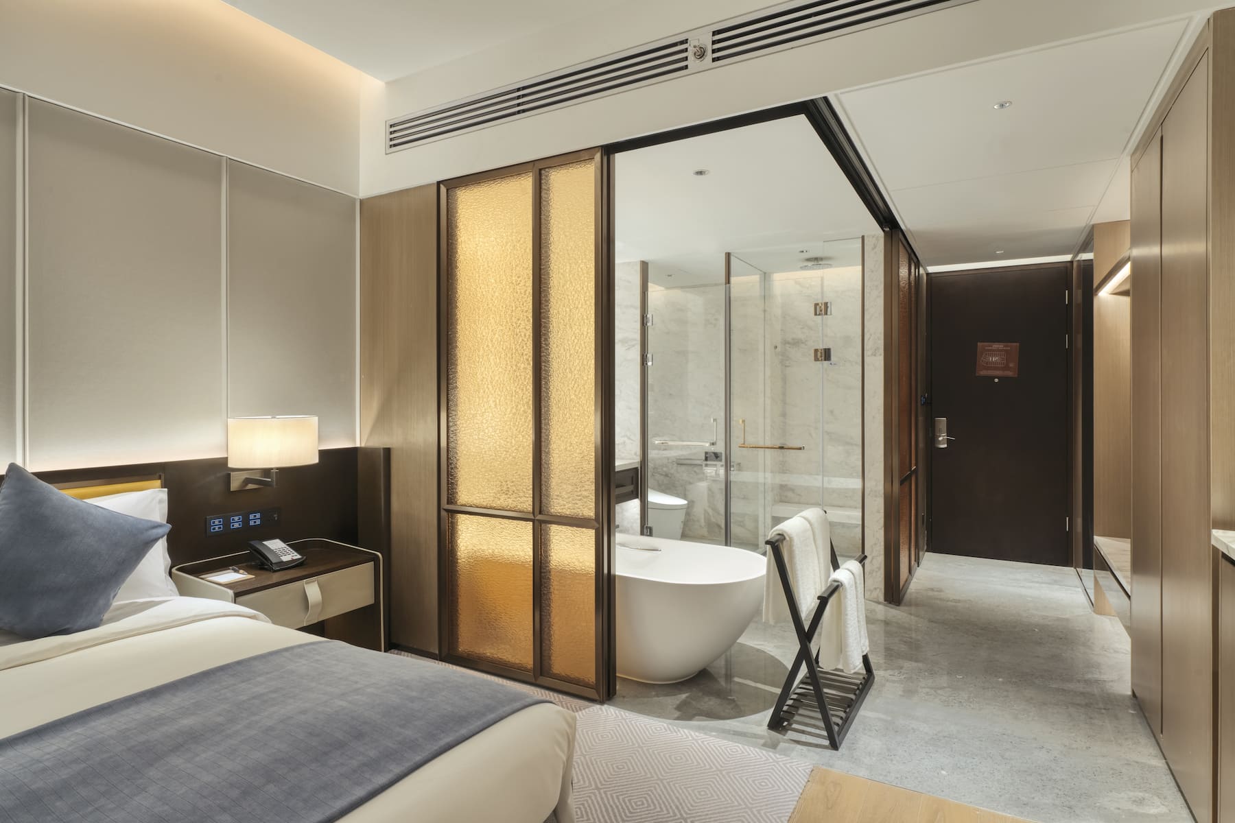 Guest room at the Wyndham Xiongan in Baoding, Other than US/Canada