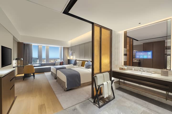 Guest room at the Wyndham Xiongan in Baoding, Other than US/Canada