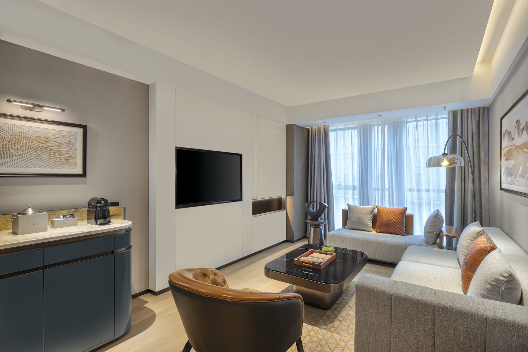 Guest room at the Wyndham Xiongan in Baoding, Other than US/Canada
