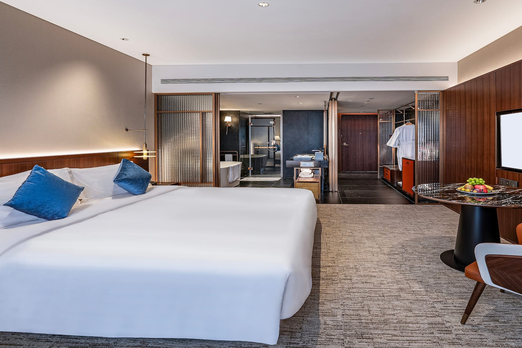 Guest room at the Wyndham Beijing North in Beijing, Other than US/Canada