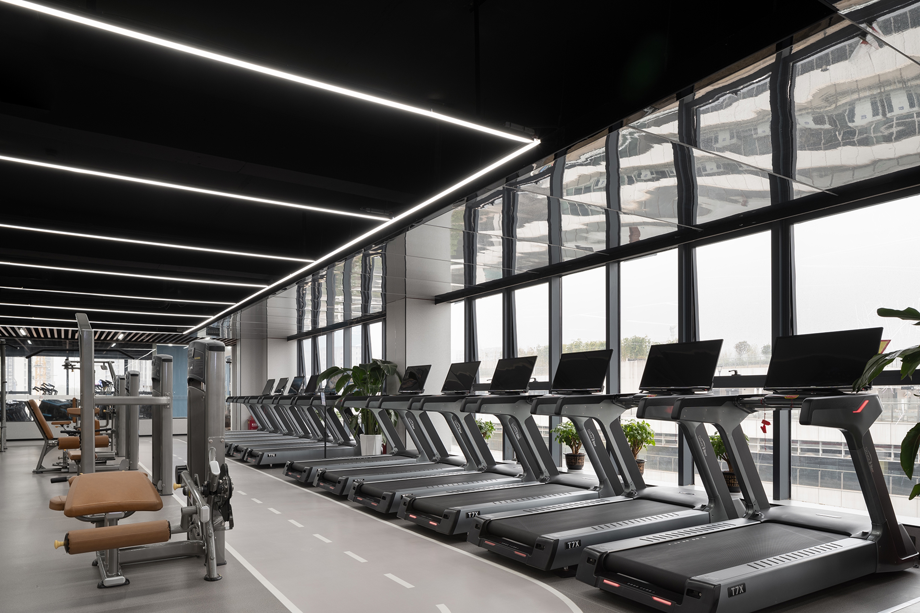 Fitness room at Wyndham Changsha Yanghu in Changsha, Other than US/Canada