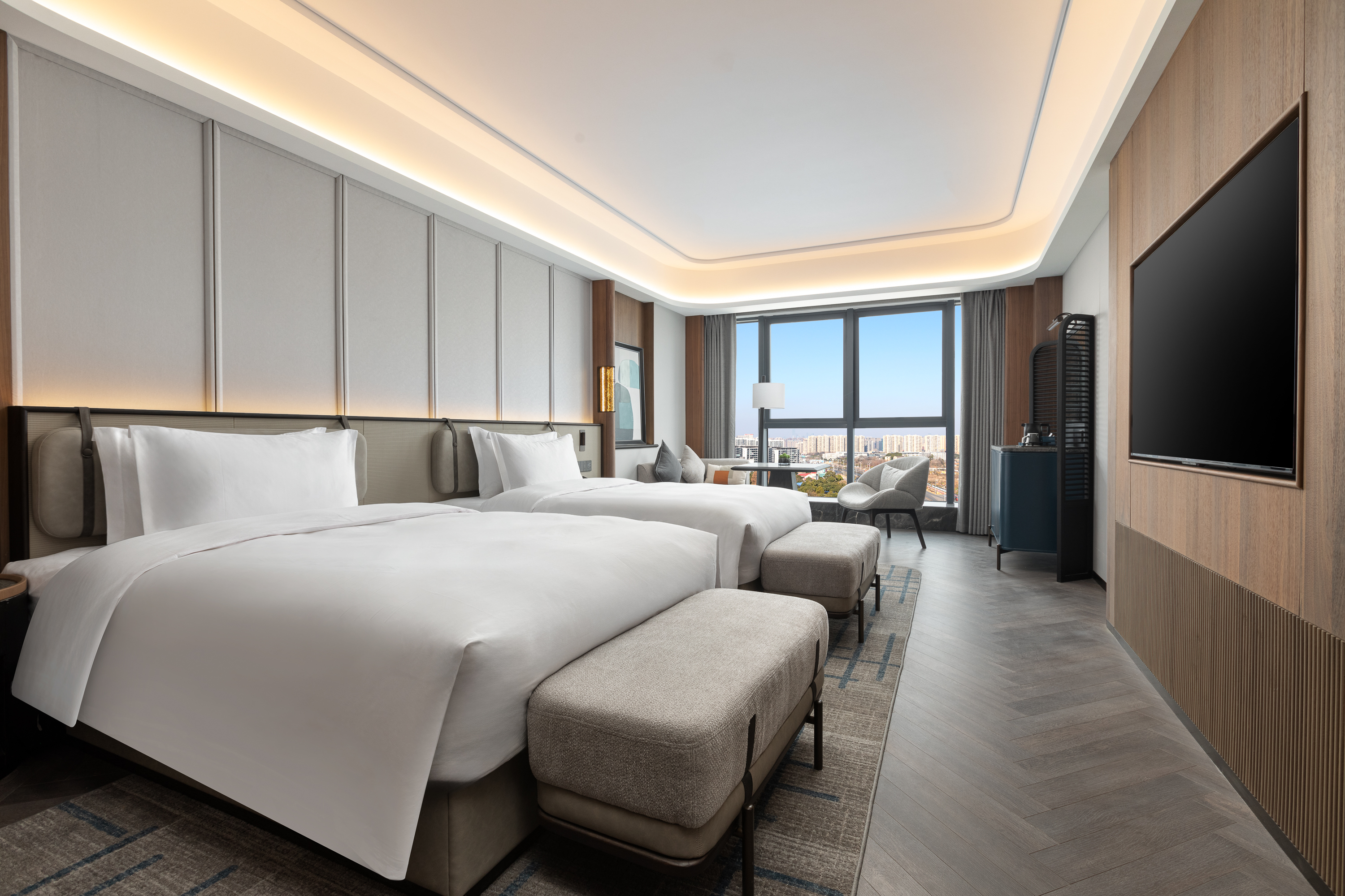 Guest room at the Wyndham Changsha Yanghu in Changsha, Other than US/Canada