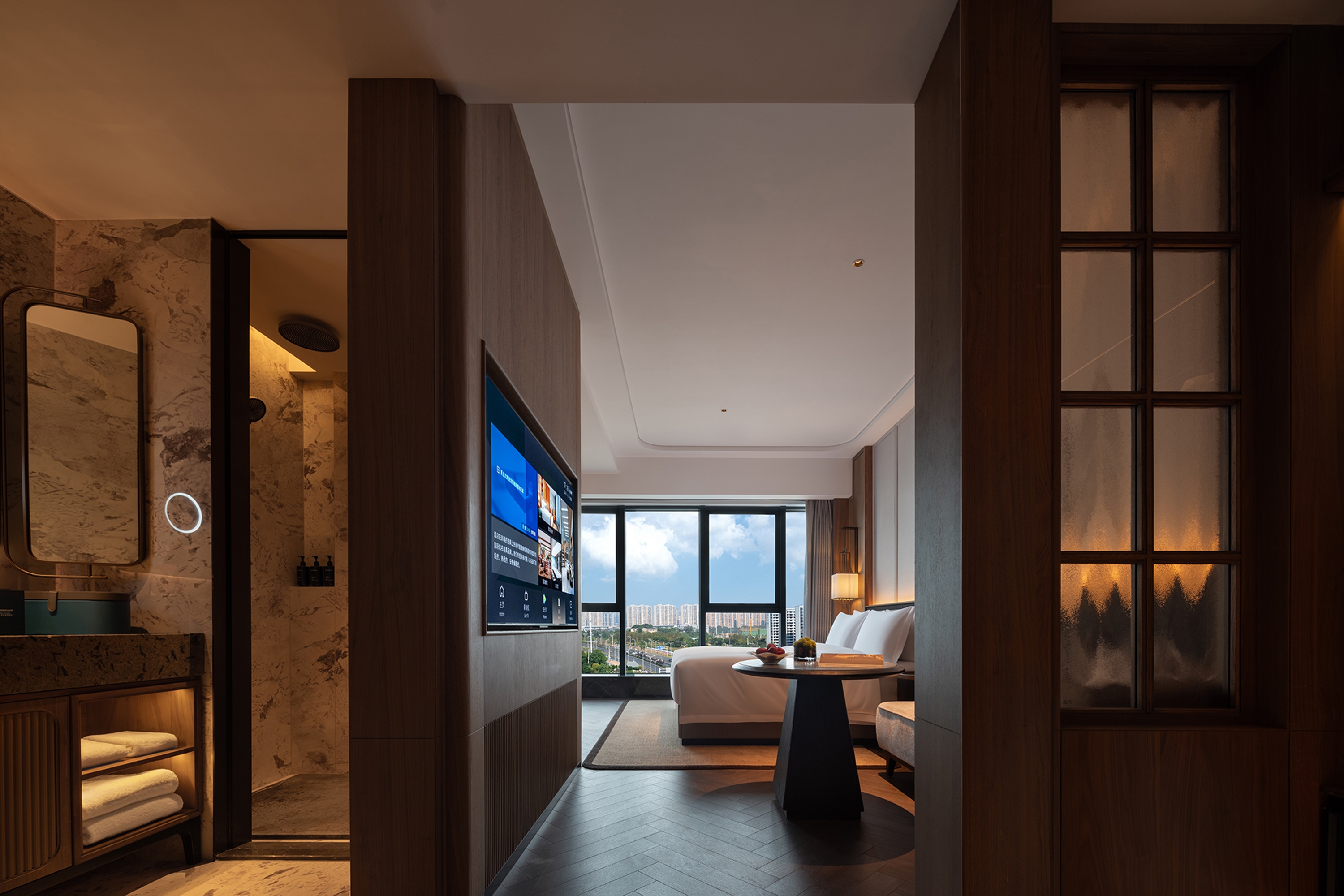 Guest room at the Wyndham Changsha Yanghu in Changsha, Other than US/Canada