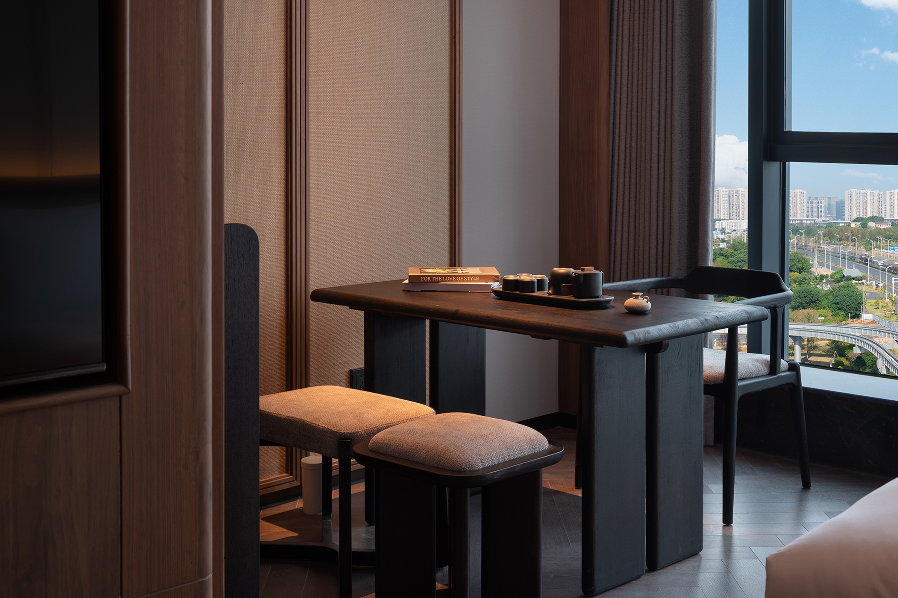 Guest room at the Wyndham Changsha Yanghu in Changsha, Other than US/Canada