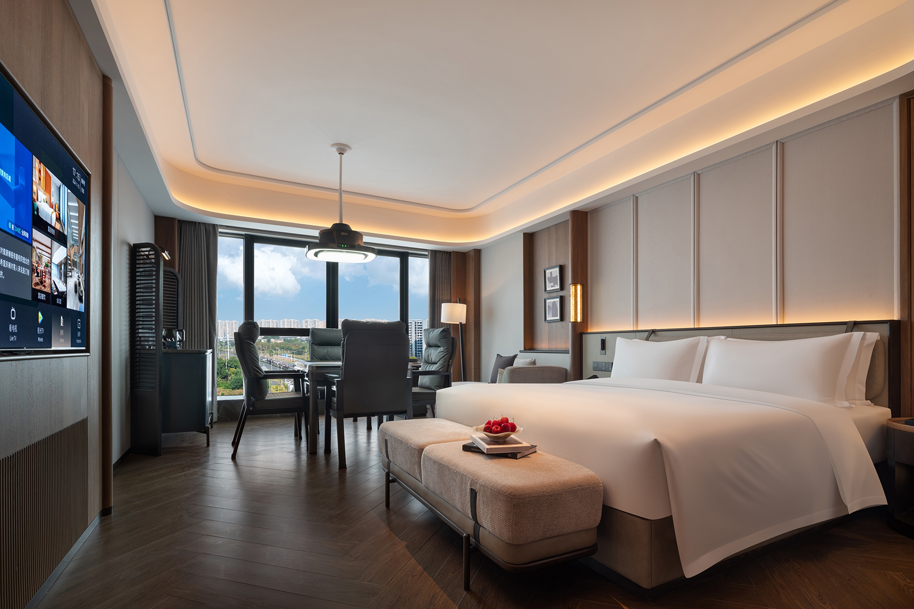 Guest room at the Wyndham Changsha Yanghu in Changsha, Other than US/Canada