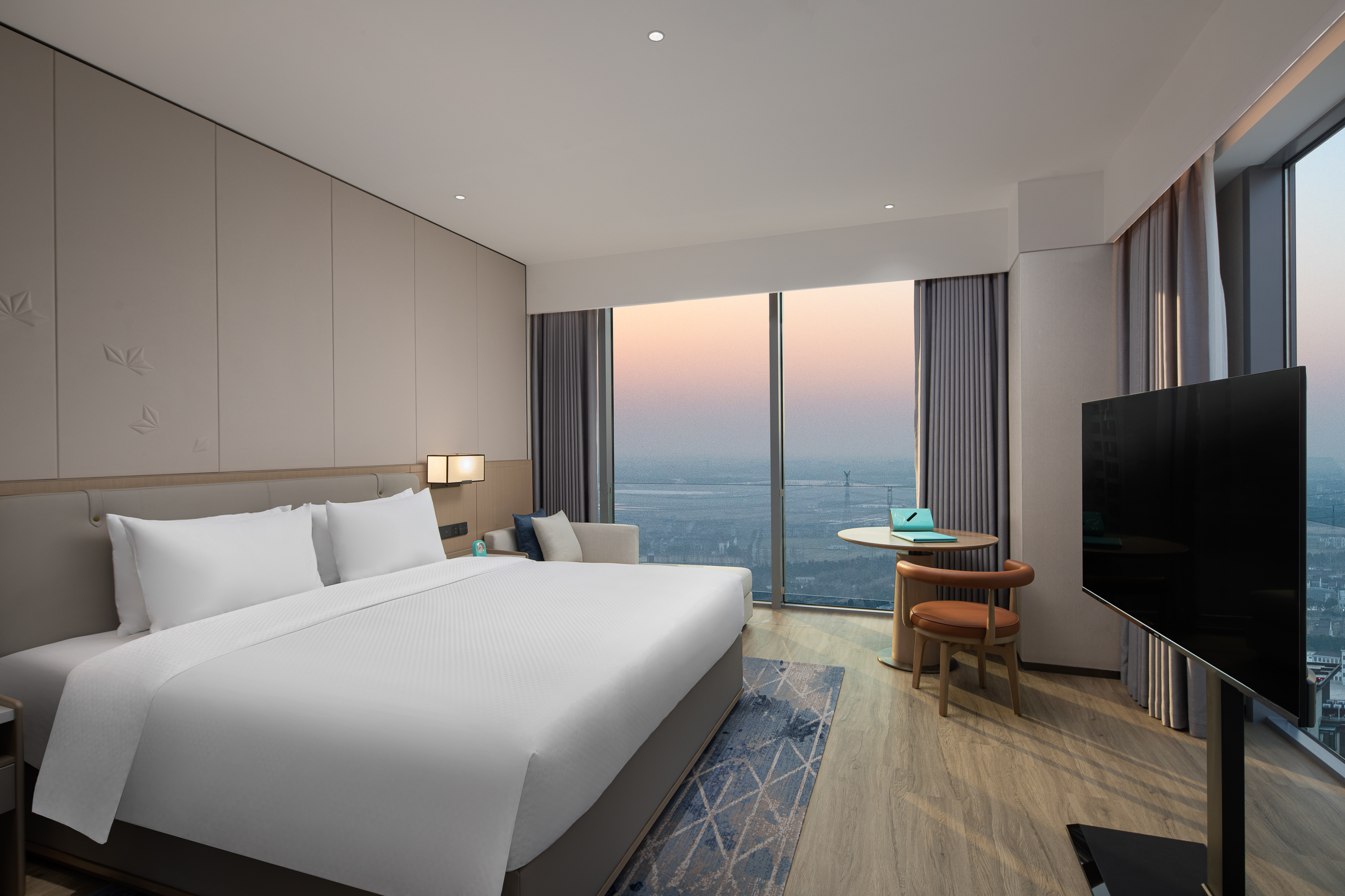 Guest room at the Wyndham Changzhou Xinbei in Changzhou, Other than US/Canada