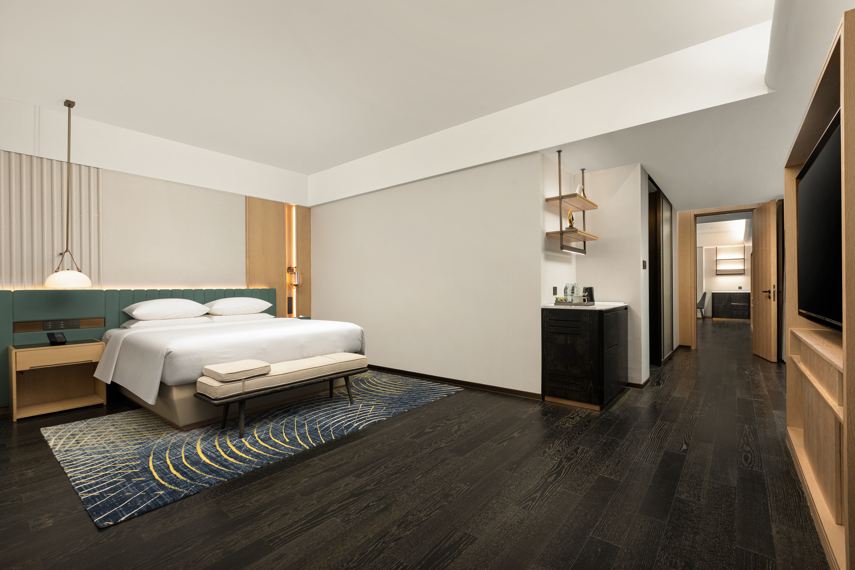 Guest room at the Wyndham Chongqing Changshou Hi-tech in Chong Qing, Other than US/Canada