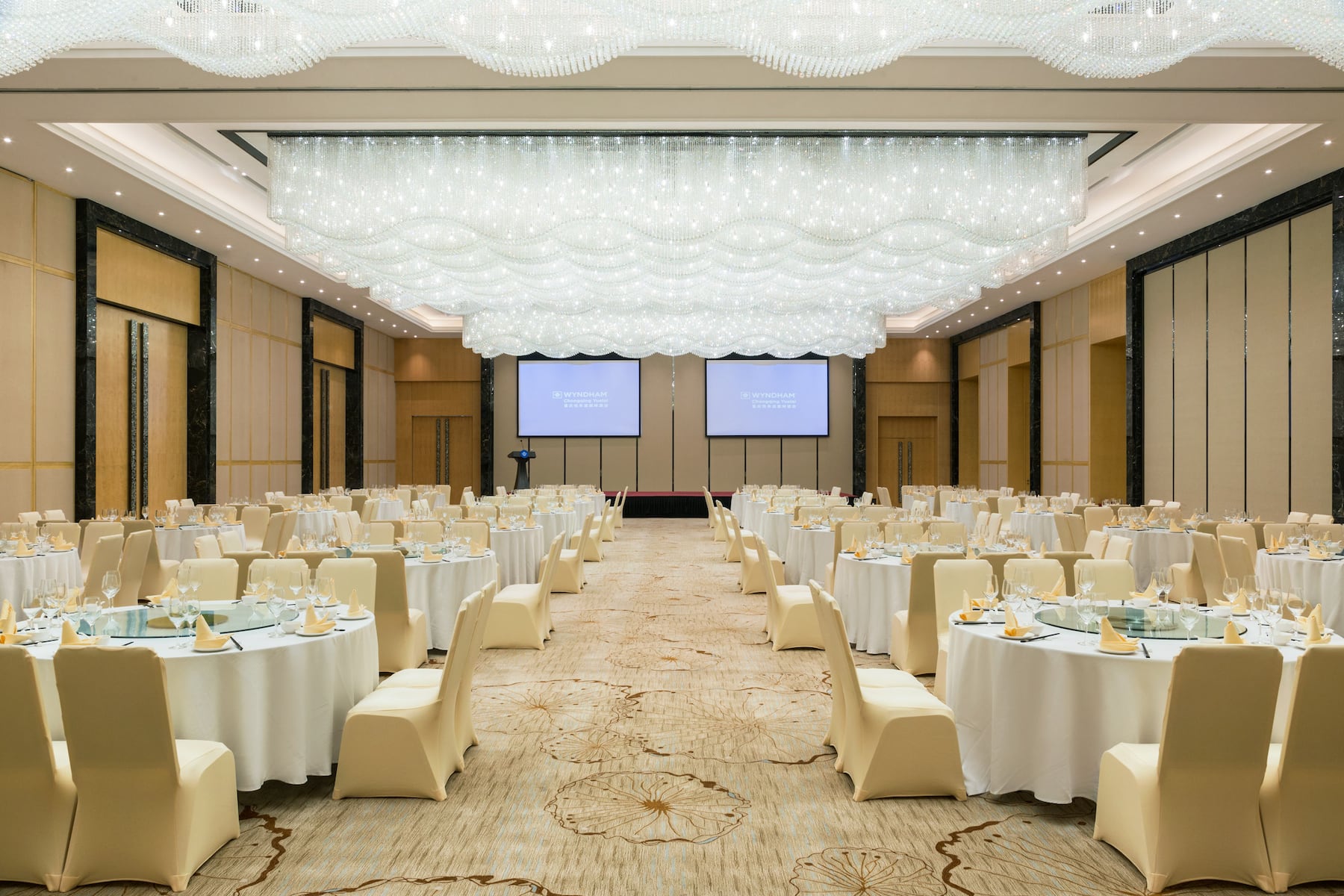 Wyndham Chongqing Yuelai ballroom in Chongqing, Other than US/Canada