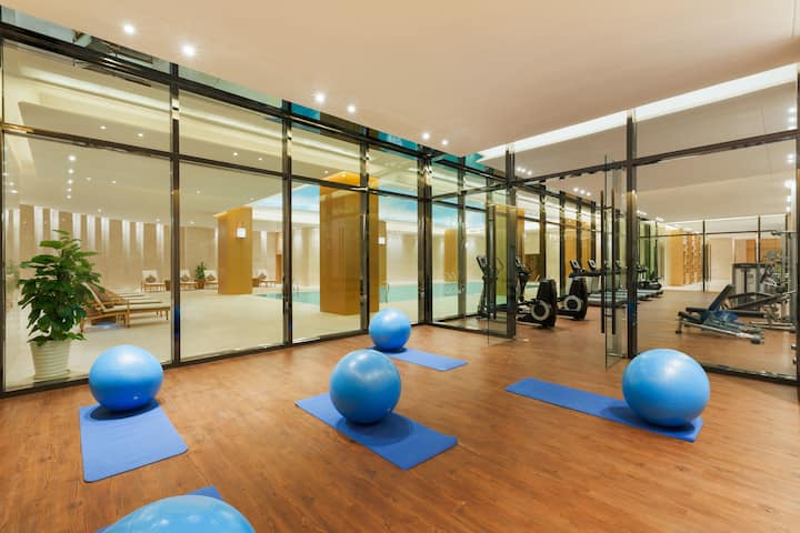 Health club at Wyndham Chongqing Yuelai in Chongqing, Other than US/Canada