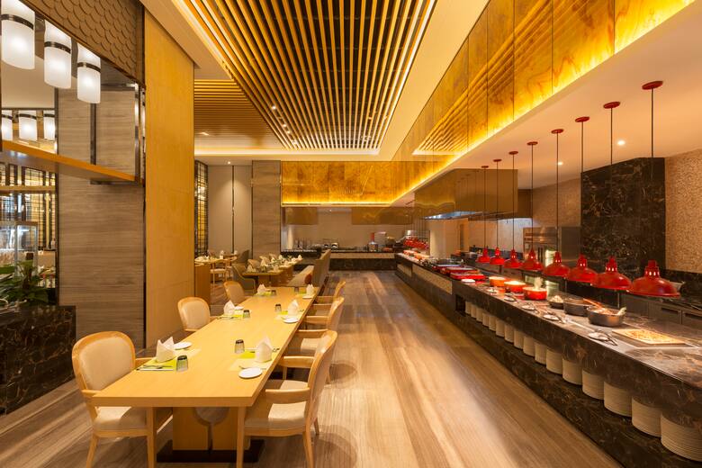 Wyndham Chongqing Yuelai restaurant in Chongqing, Other than US/Canada
