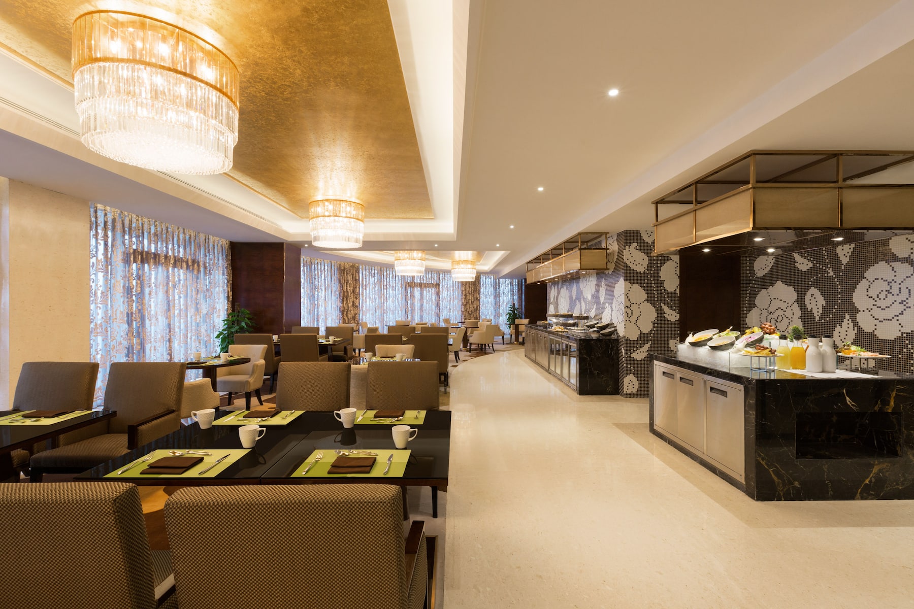 Wyndham Chongqing Yuelai restaurant in Chongqing, Other than US/Canada