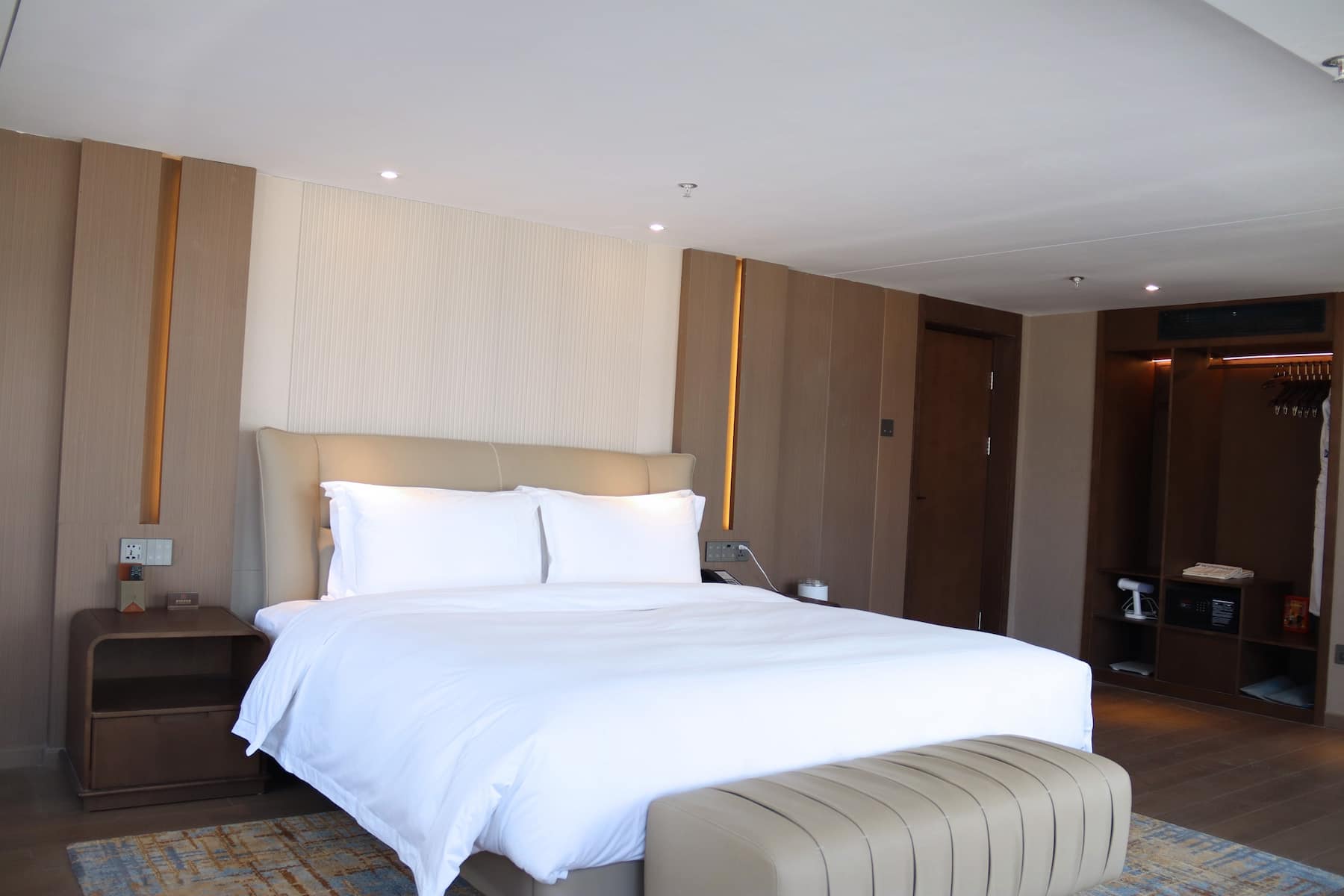 Guest room at the Wyndham Dalian Jinpu in Dalian, Other than US/Canada