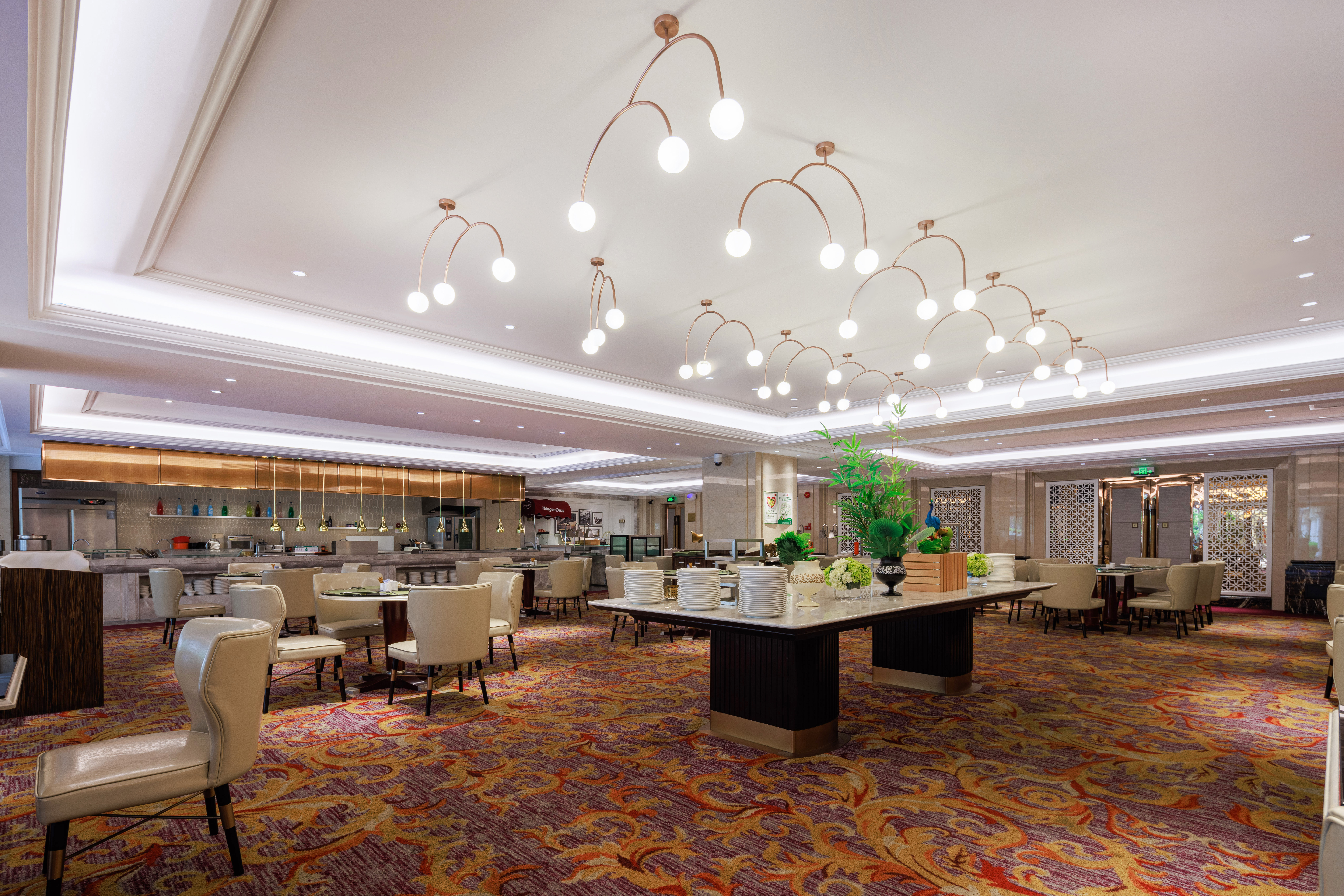 Meeting room banquet rounds at Wyndham Foshan Shunde in Foshan, Other than US/Canada
