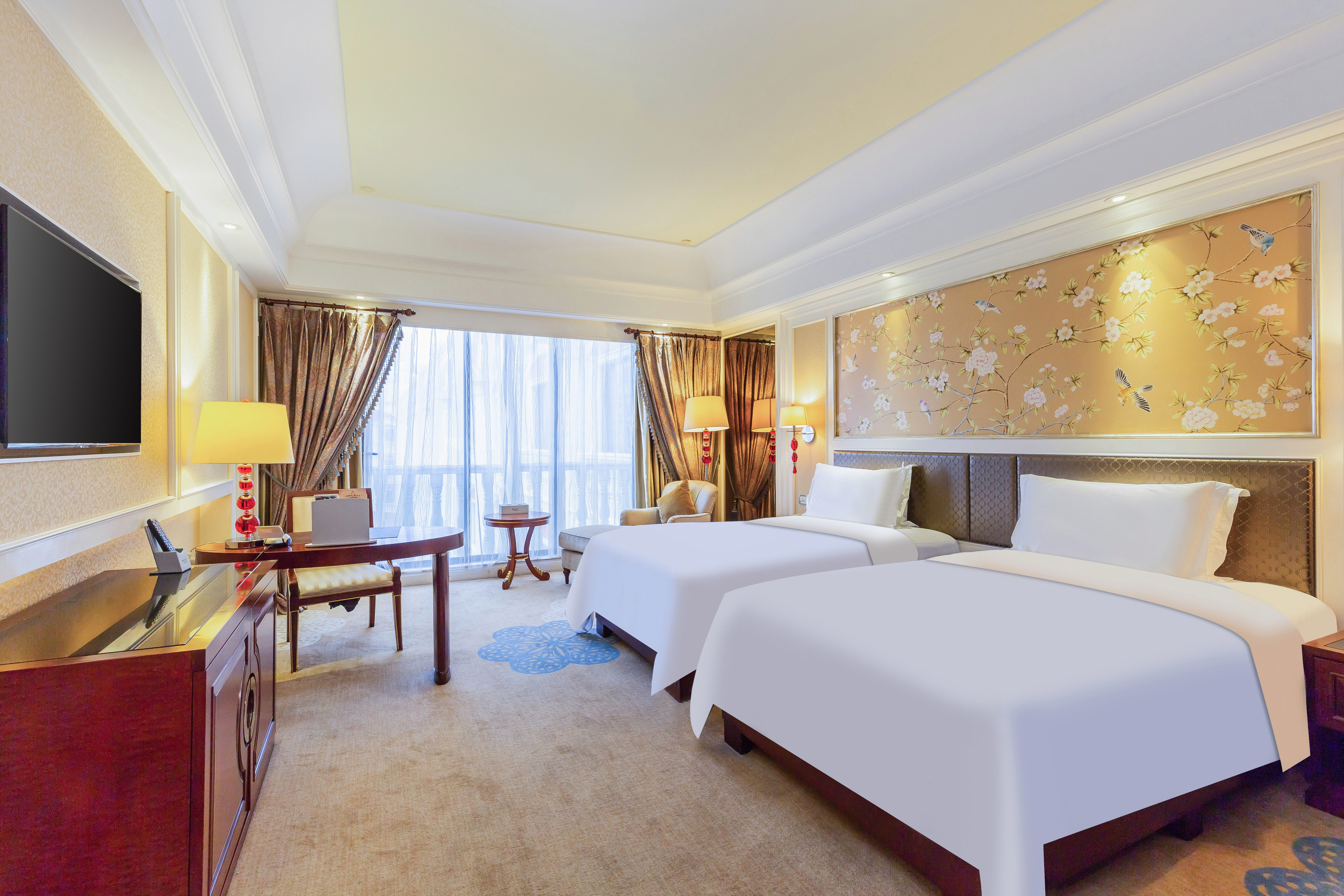 Guest room at the Wyndham Foshan Shunde in Foshan, Other than US/Canada