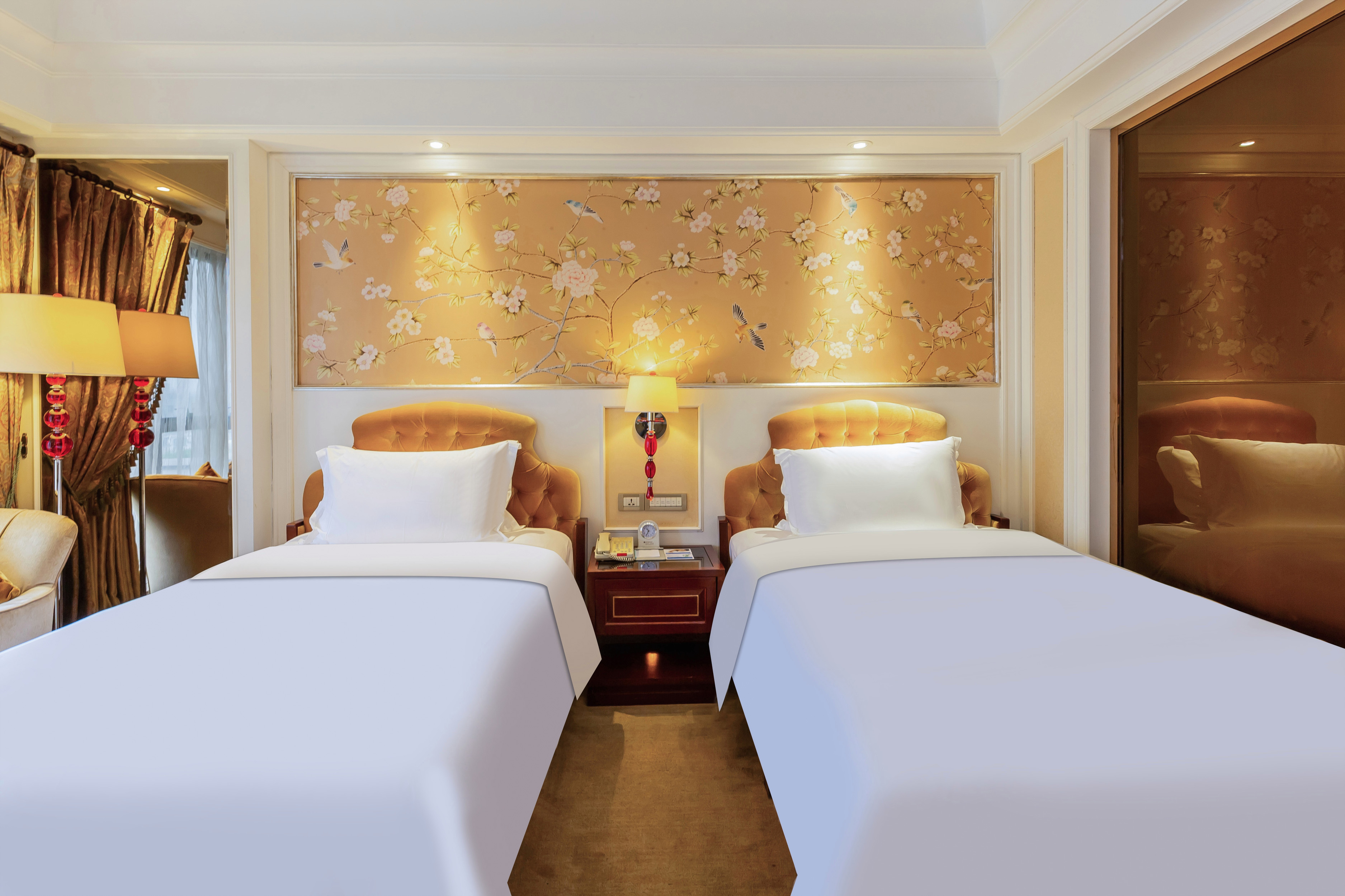 Wyndham Foshan Shunde suite in Foshan, Other than US/Canada