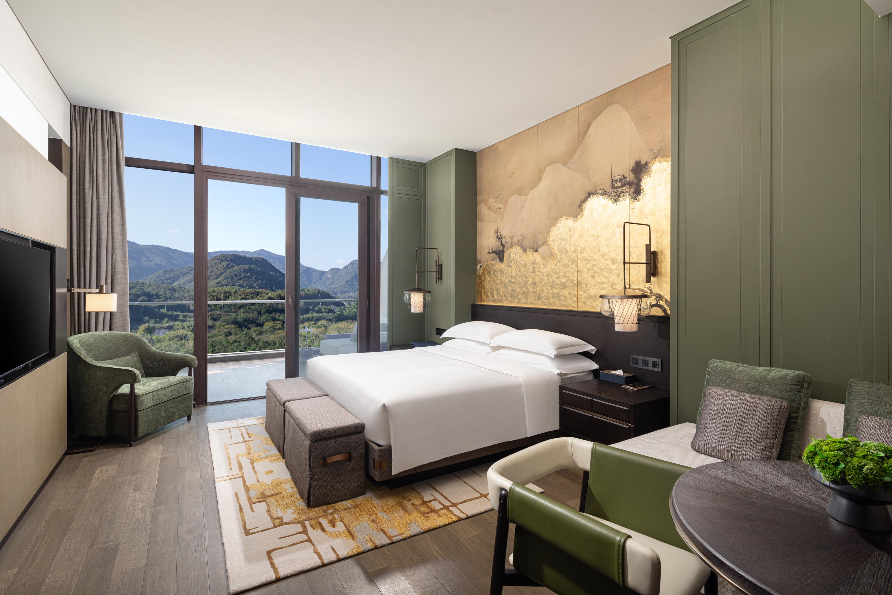 Guest room at the Wyndham Fuzhou Guian in Fuzhou, Other than US/Canada