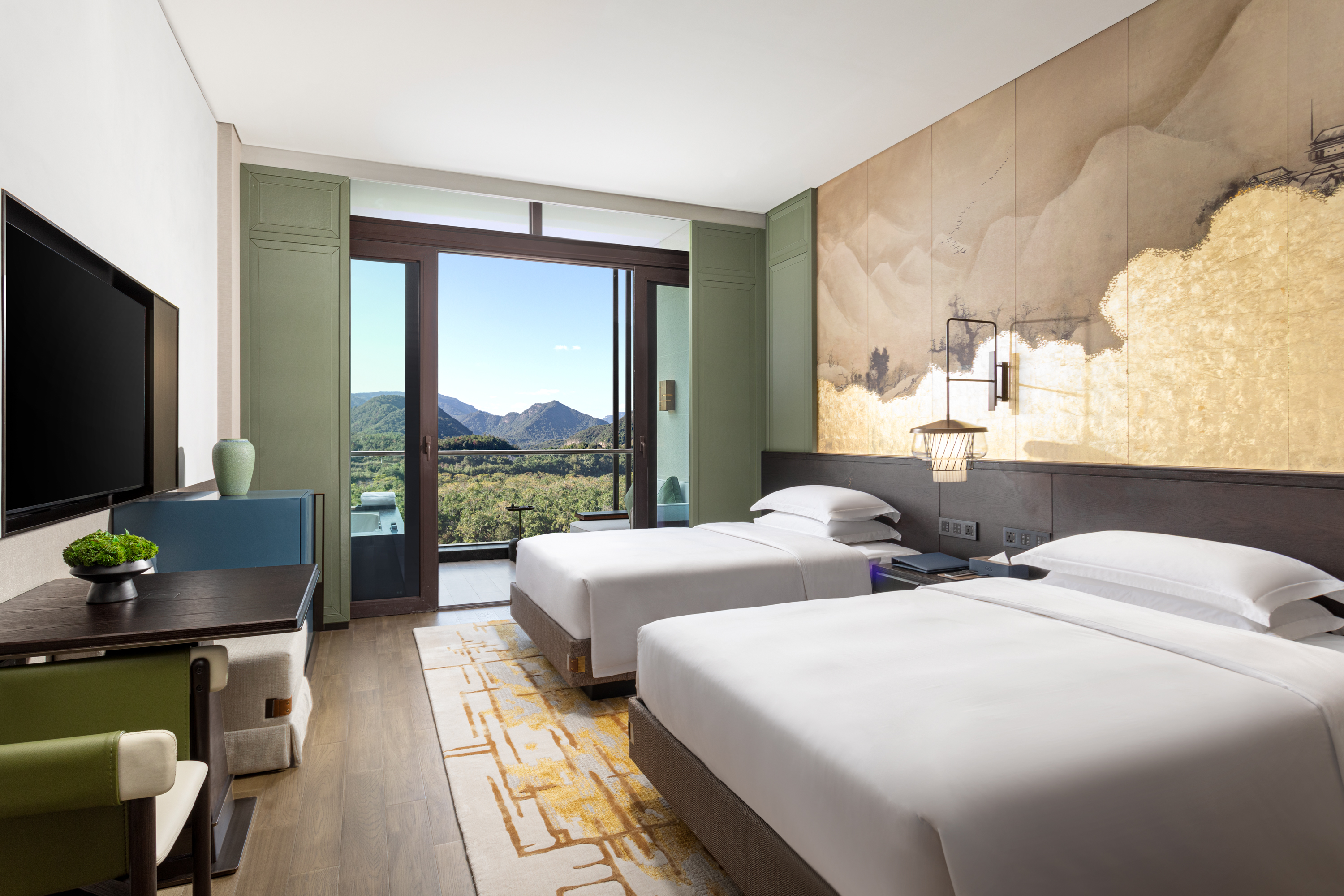 Guest room at the Wyndham Fuzhou Guian in Fuzhou, Other than US/Canada