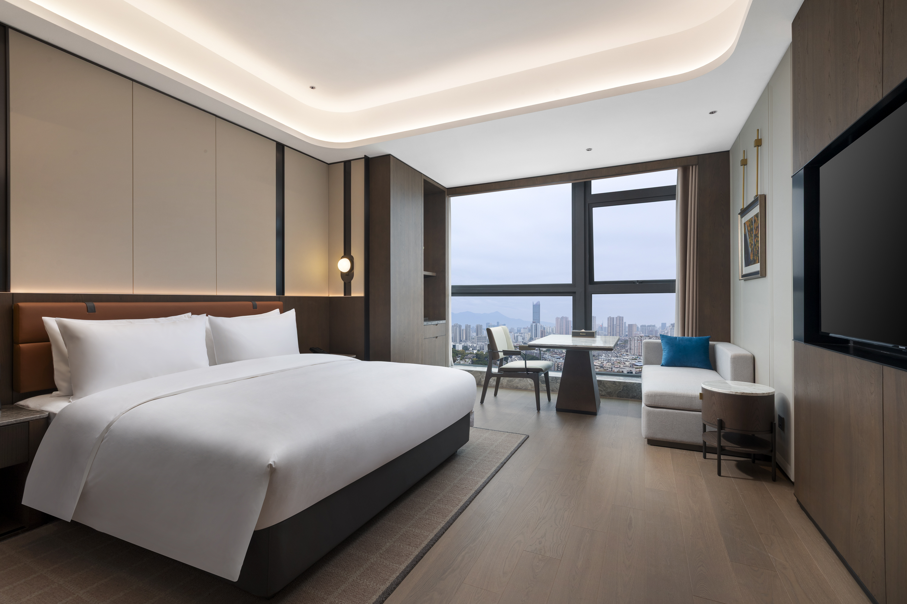 Guest room at the Wyndham Fuzhou Gulou in Fuzhou, Other than US/Canada