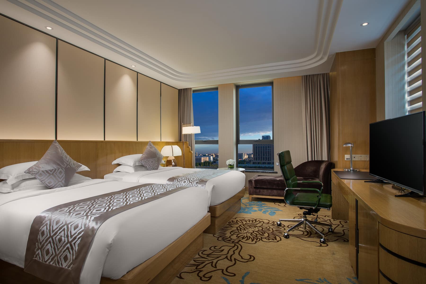 Guest room at the Wyndham HangZhou East in Hangzhou, Other than US/Canada