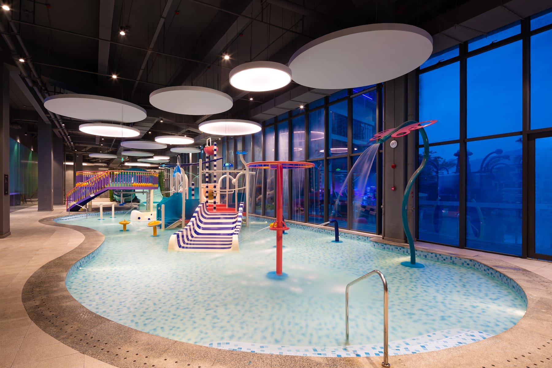 Family pool at the Wyndham Nankunshan in Huizhou, Other than US/Canada