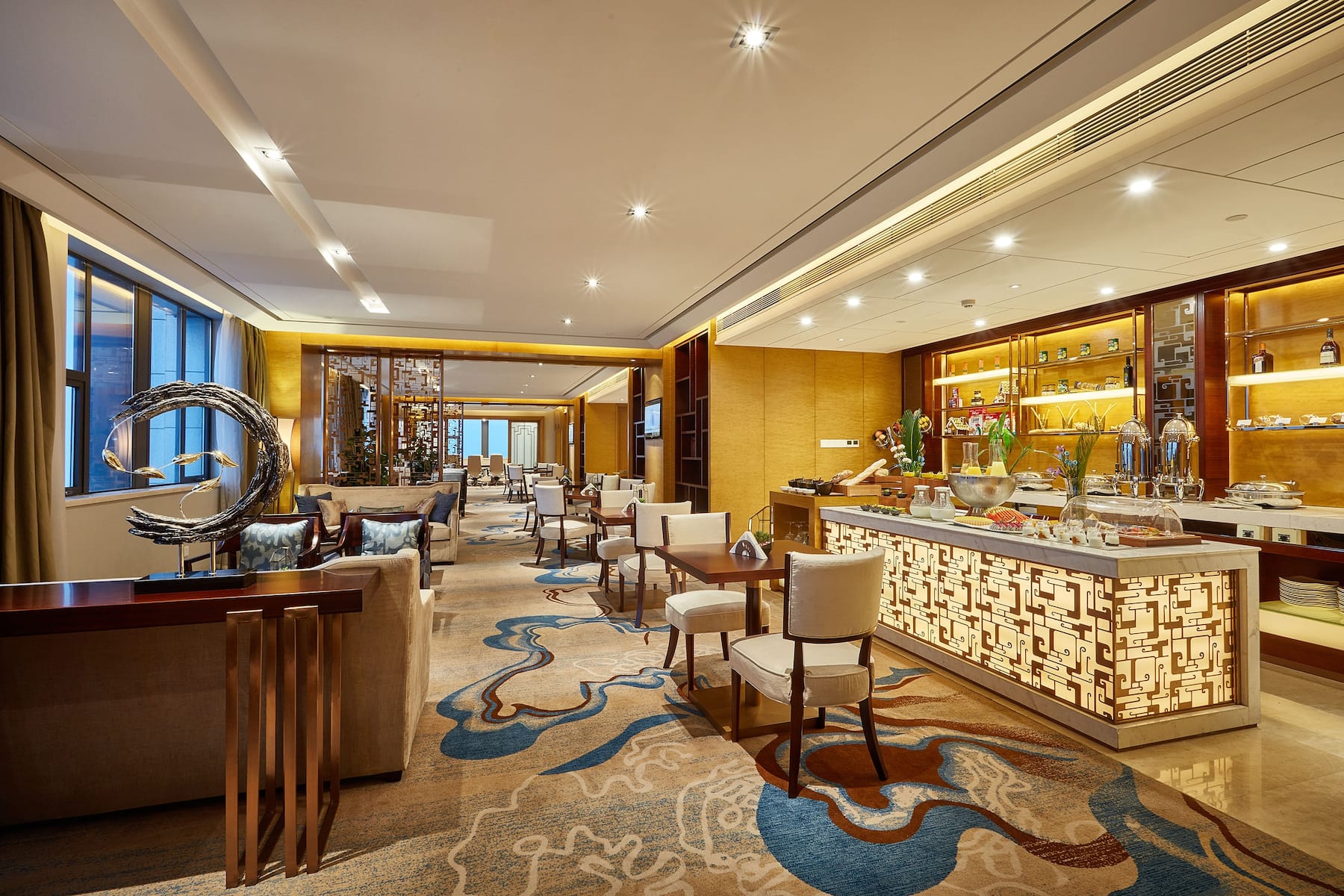 Bar feature at Wyndham Jingzhou in Jingzhou, Other than US/Canada