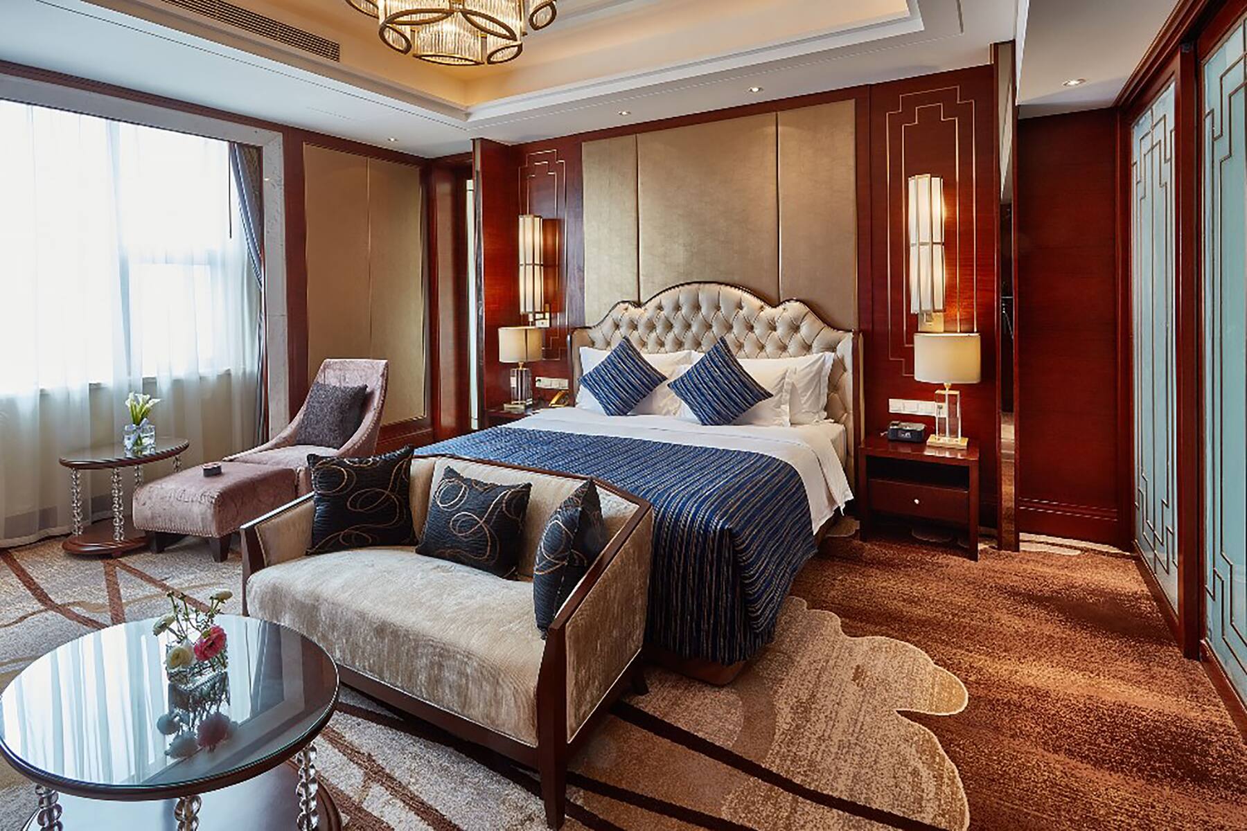 Wyndham Jingzhou suite in Jingzhou, Other than US/Canada
