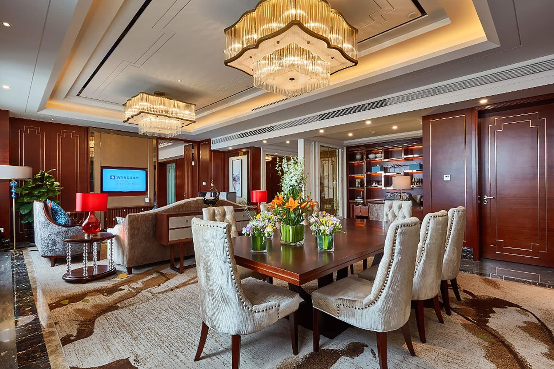 Wyndham Jingzhou suite in Jingzhou, Other than US/Canada