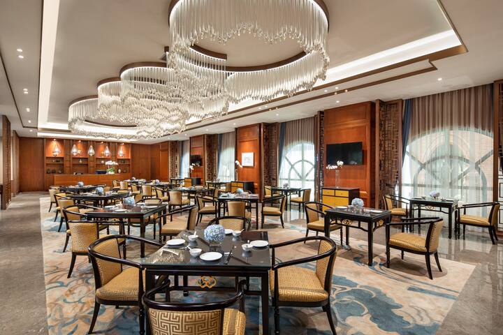 Wyndham Kunming Panlong restaurant in Kunming, Other than US/Canada