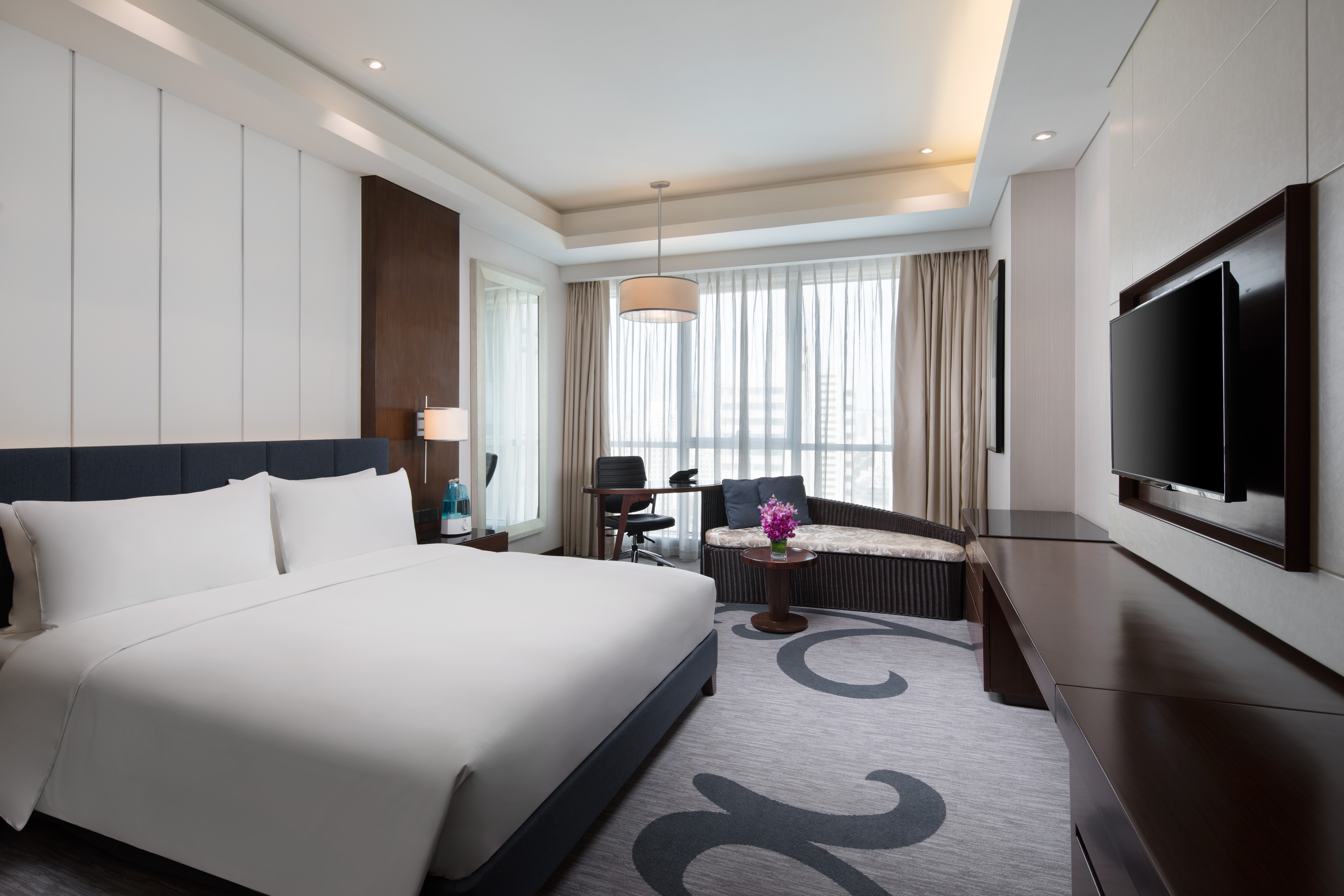Guest room at the Wyndham Lanzhou Haiyue in Lanzhou, Other than US/Canada