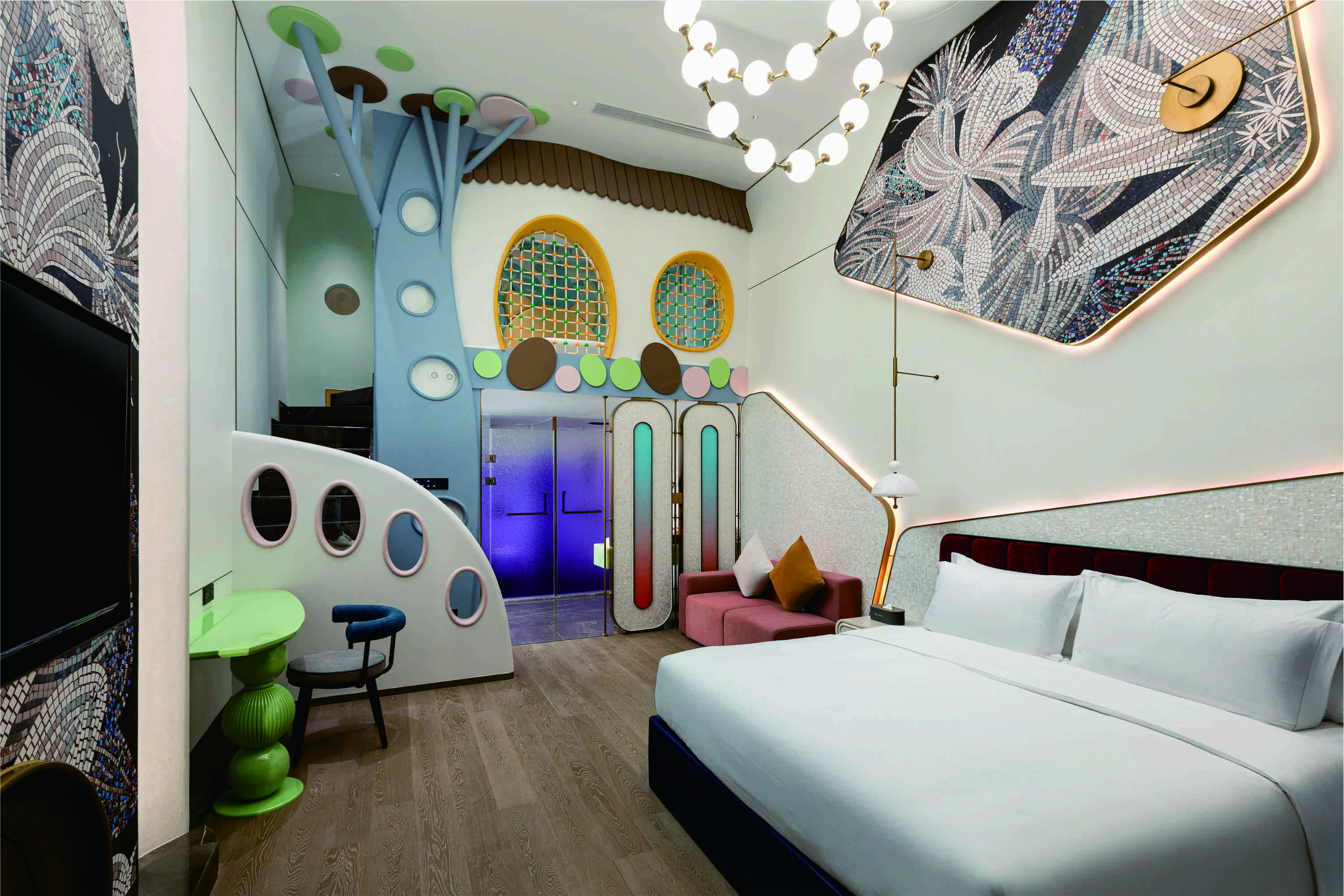 Guest room at the Wyndham Leshan Downtown in Leshan, Other than US/Canada
