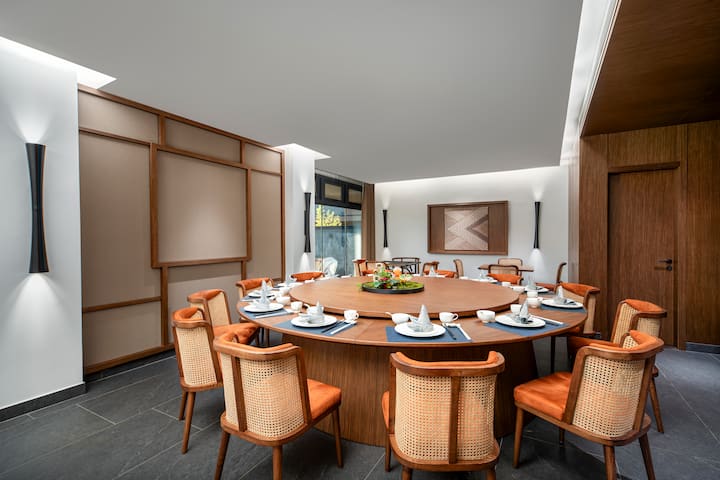 Wyndham Qingyuan Lianzhou Hot Spring Resort restaurant in Lianzhou City, Other than US/Canada