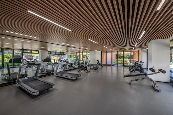 Fitness room at Wyndham Qingyuan Lianzhou Hot Spring Resort in Lianzhou City, Other than US/Canada