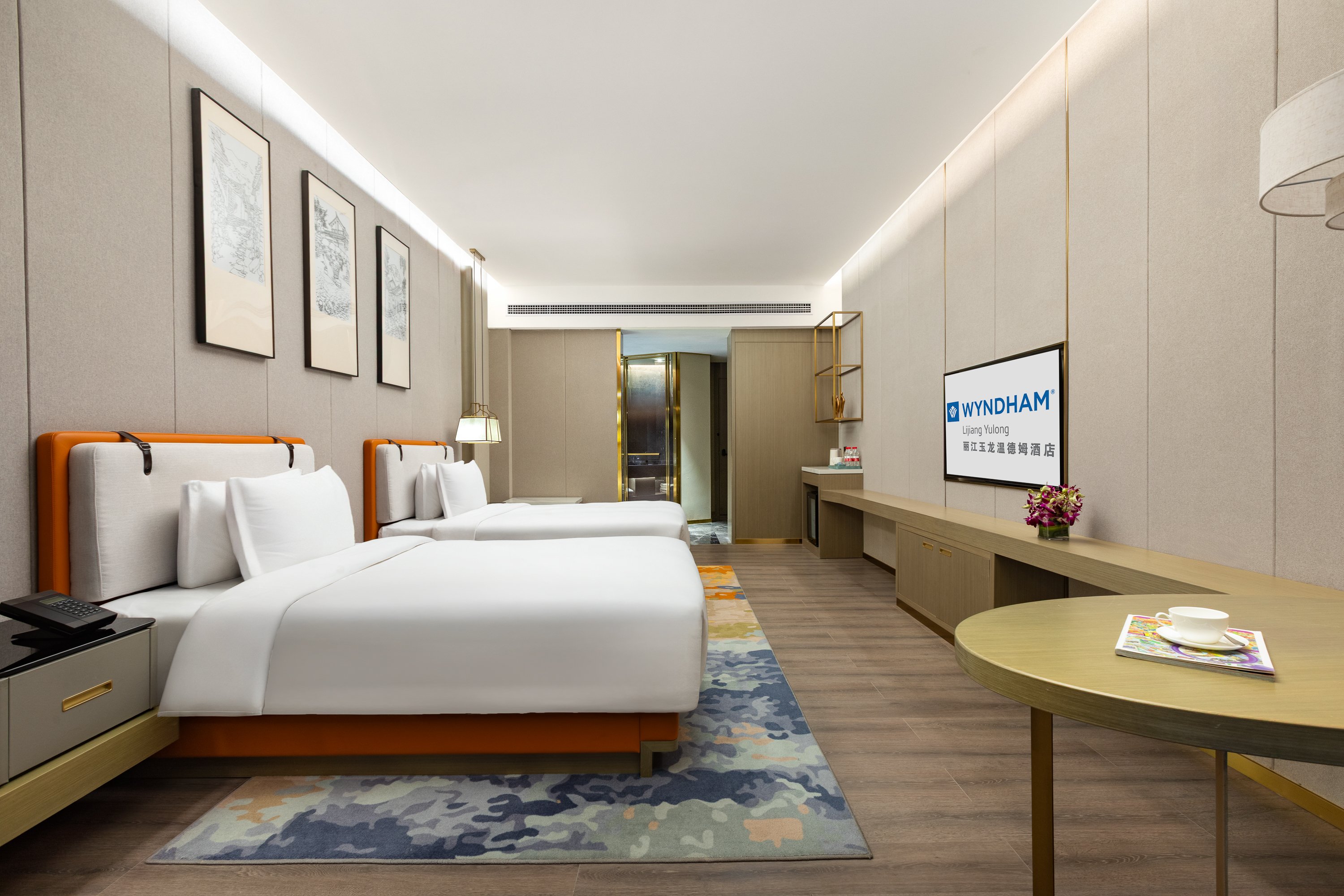 Guest room at the Wyndham Lijiang Yulong in Lijiang, Other than US/Canada