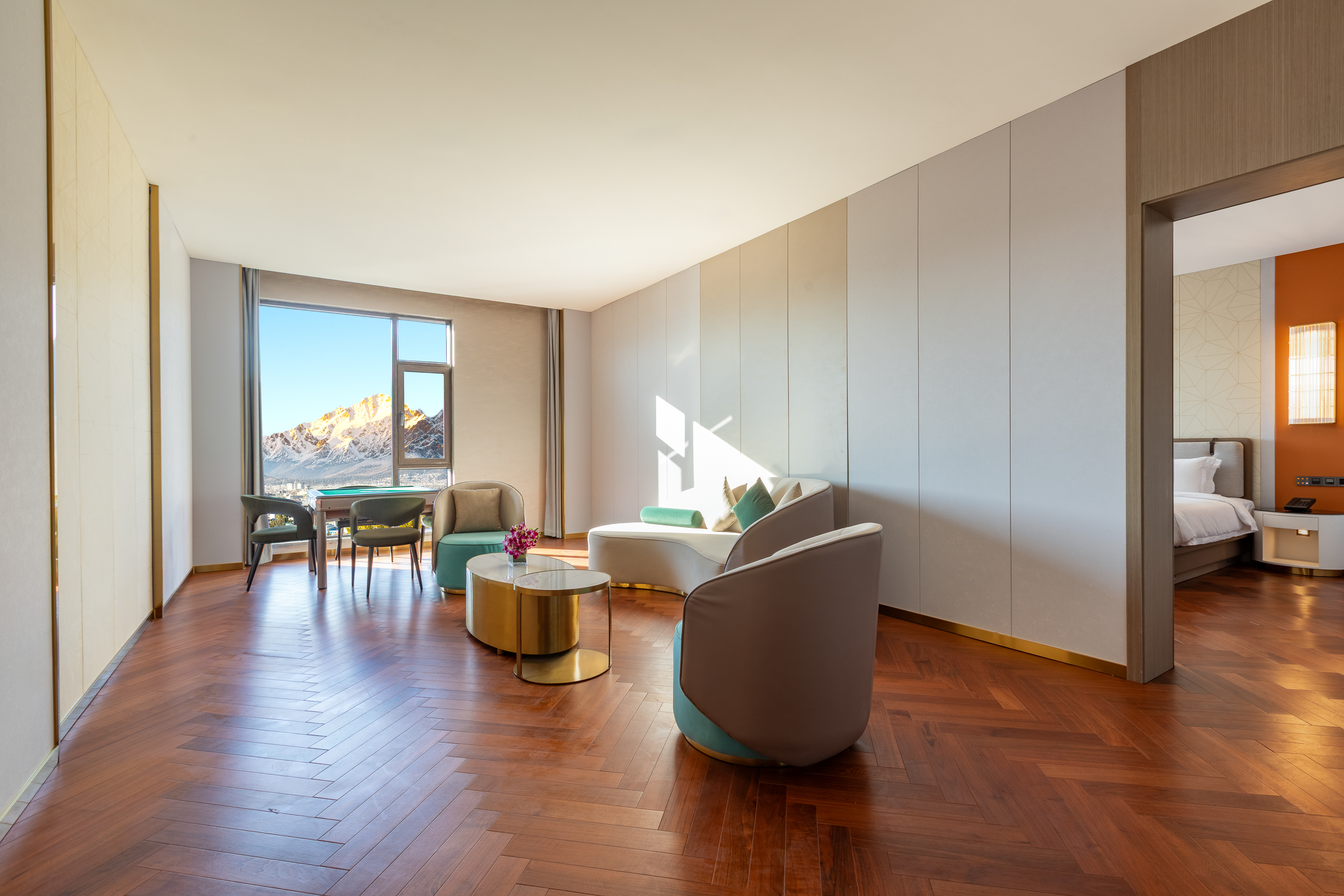 Guest room at the Wyndham Lijiang Yulong in Lijiang, Other than US/Canada