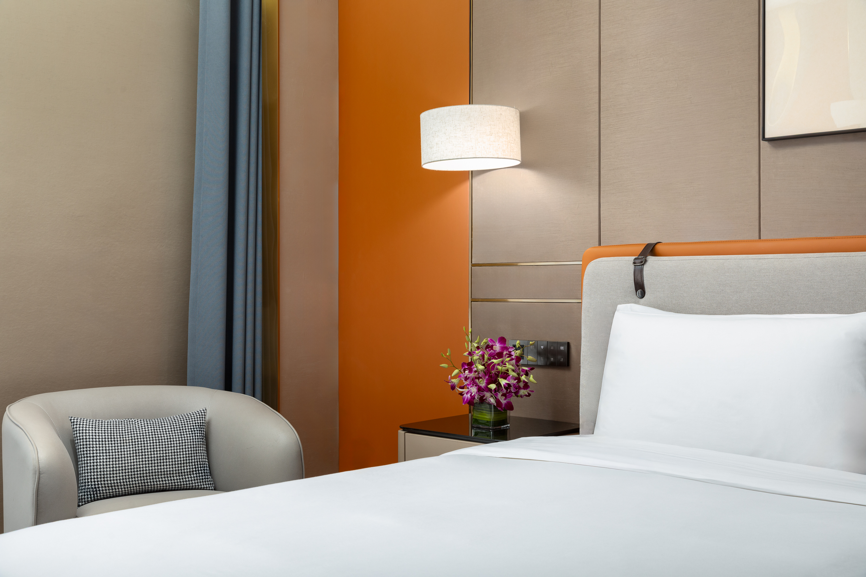 Guest room at the Wyndham Lijiang Yulong in Lijiang, Other than US/Canada