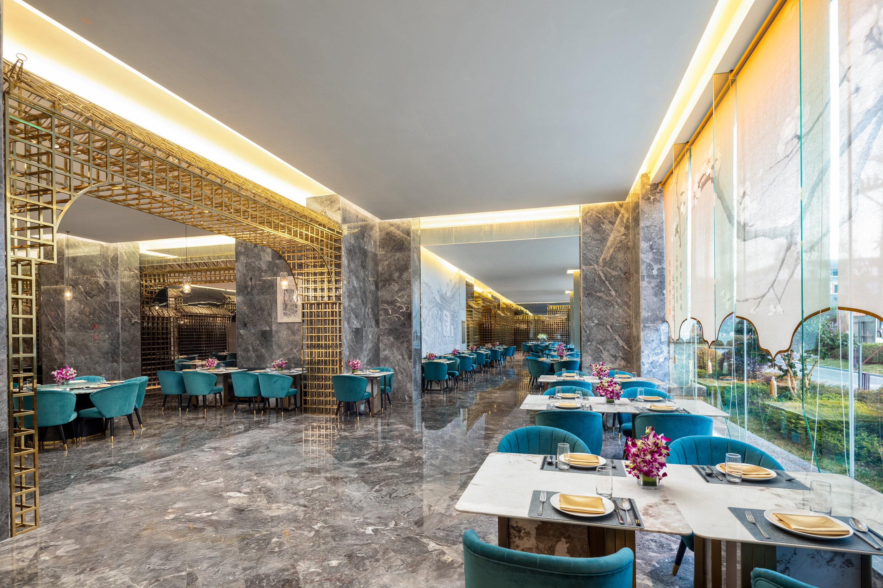 Wyndham Lijiang Yulong restaurant in Lijiang, Other than US/Canada