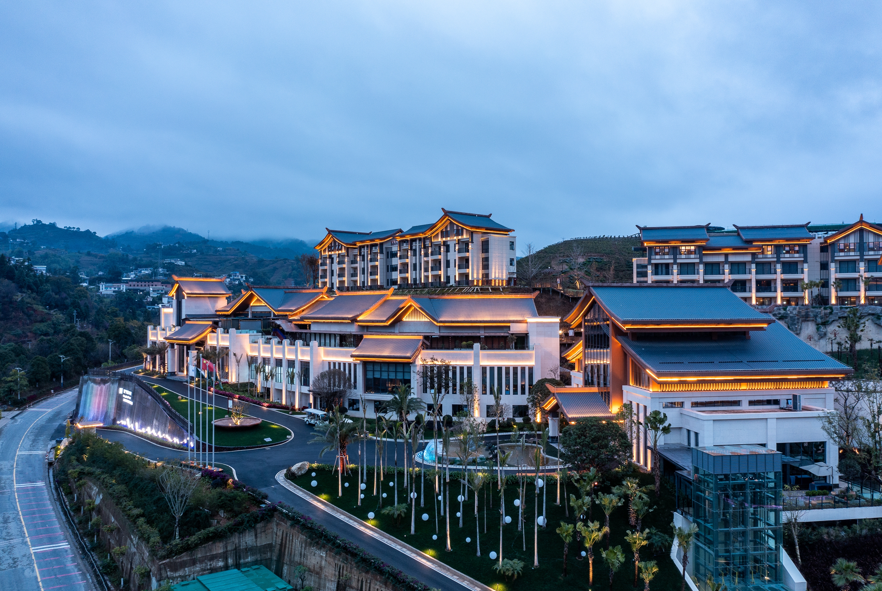 Exterior of Wyndham Fengqing Resort hotel in Lincang, Other than US/Canada