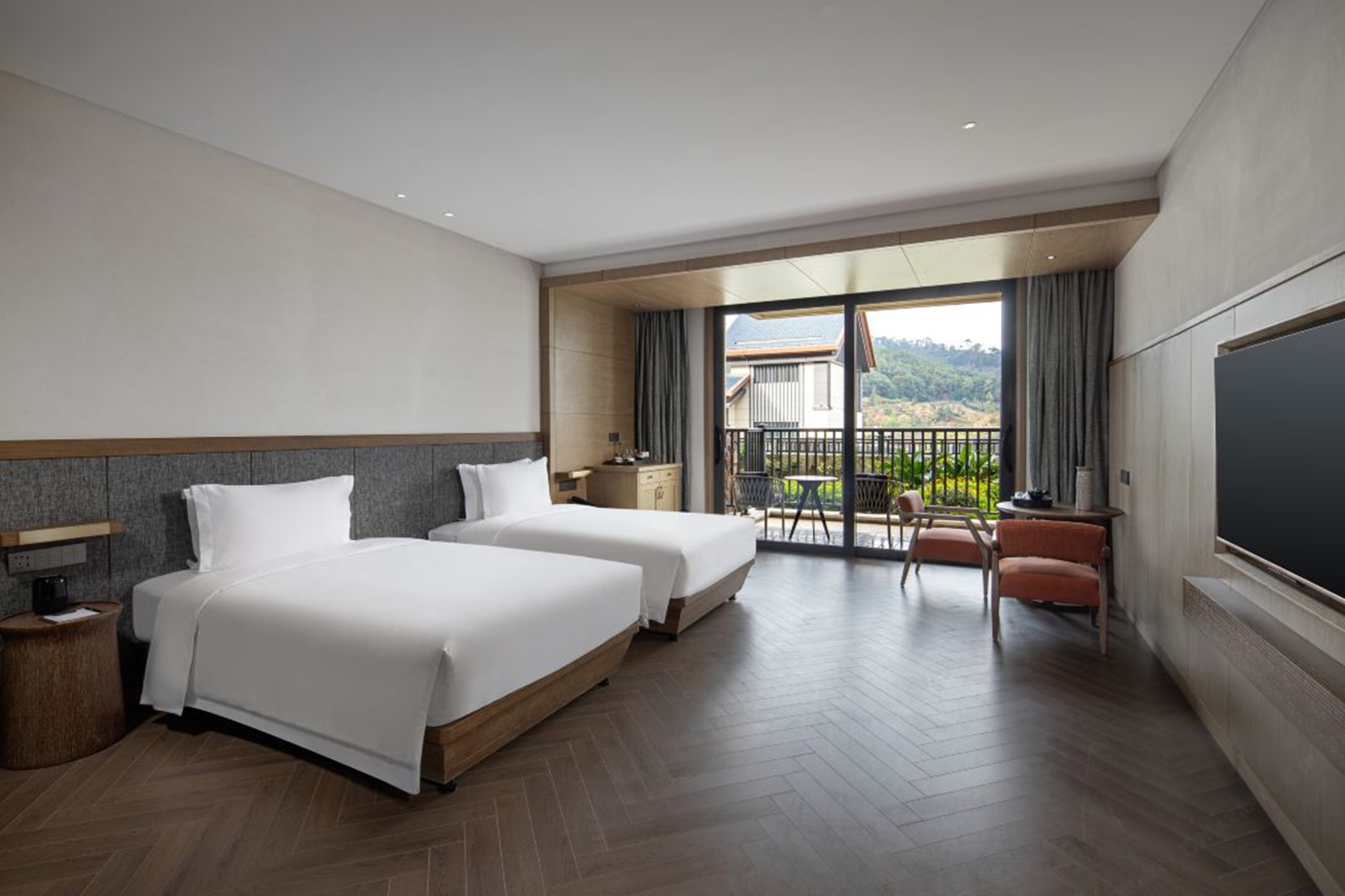 Guest room at the Wyndham Fengqing Resort in Lincang, Other than US/Canada